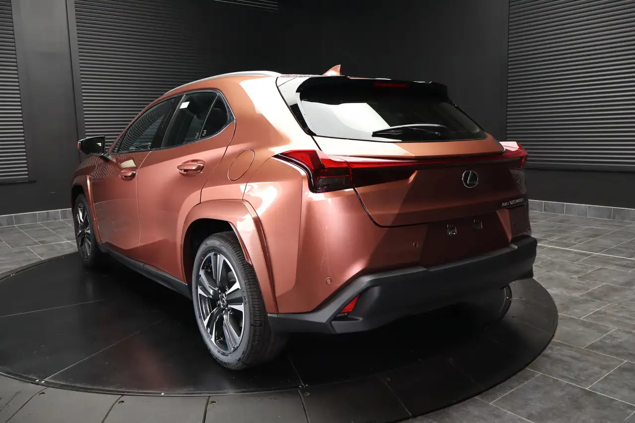 Lexus UX photo Lexus UX