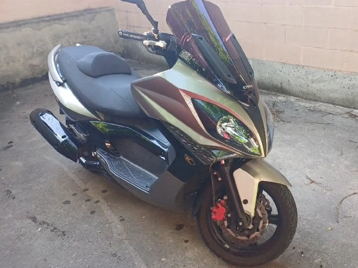 Kymco Xciting 300i R Gris - 1