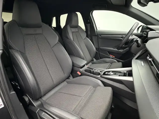 Audi A3 view 6