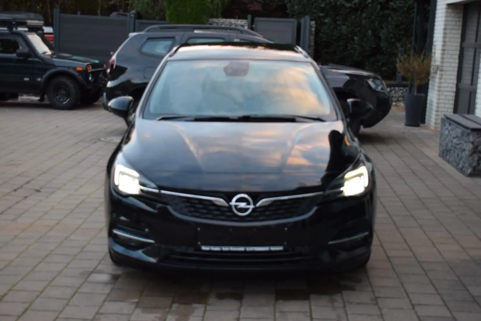 Opel Astra K Sports Tourer Rückfahrk./Sitzh./Navi Schwarz - 2