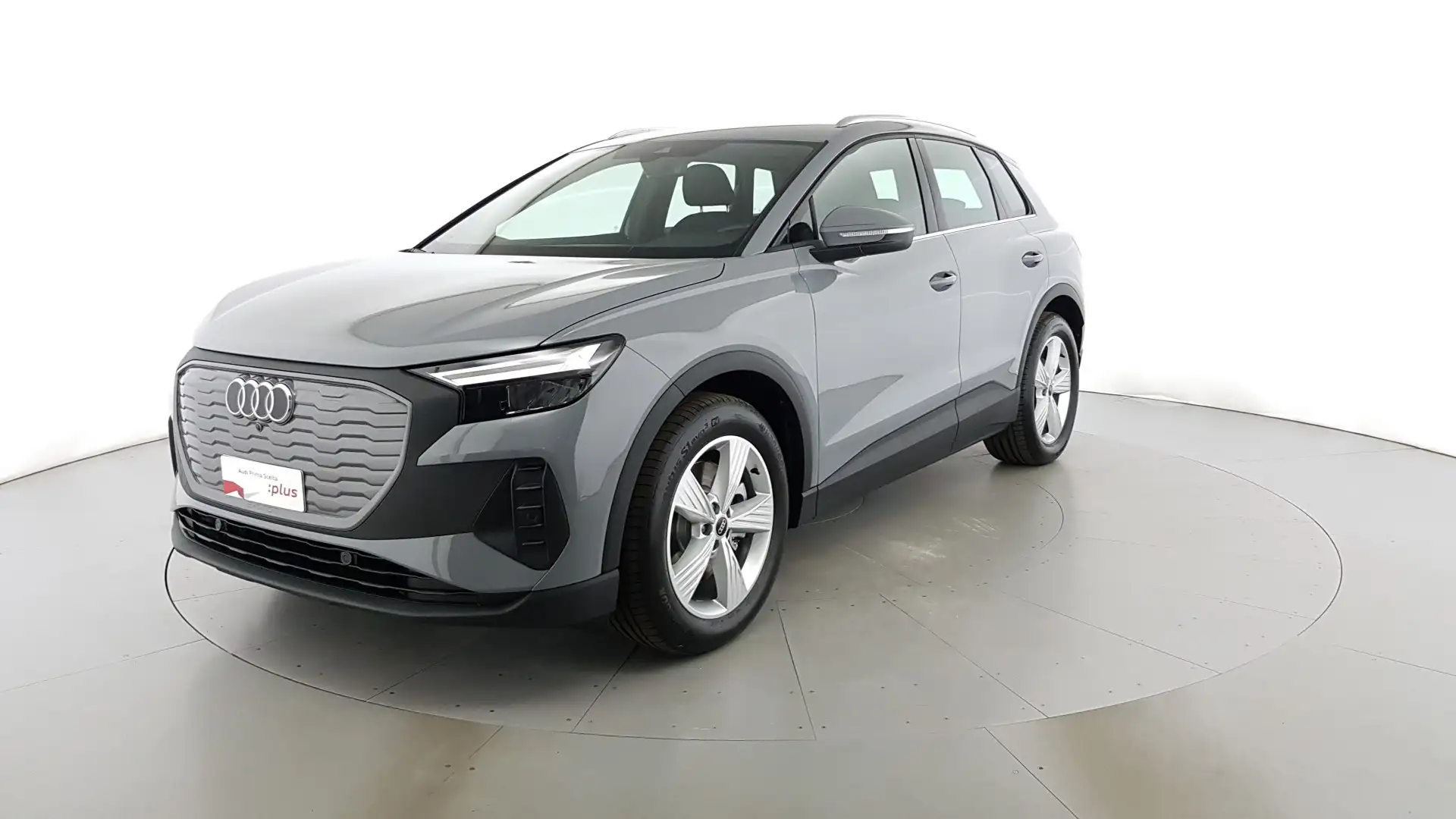 Audi Q4 e-tron 210 MY 24 Gris - 1