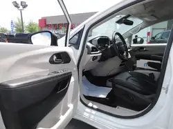 Chrysler Pacifica 2024
