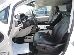 Chrysler Pacifica 2024