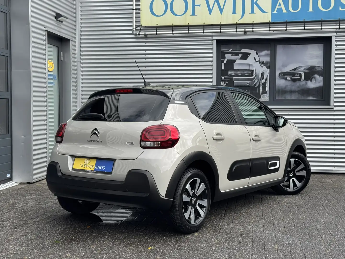 Citroen C3 1.2 PureTech Feel Automaat Clima Navi Camera Led C Gris - 2