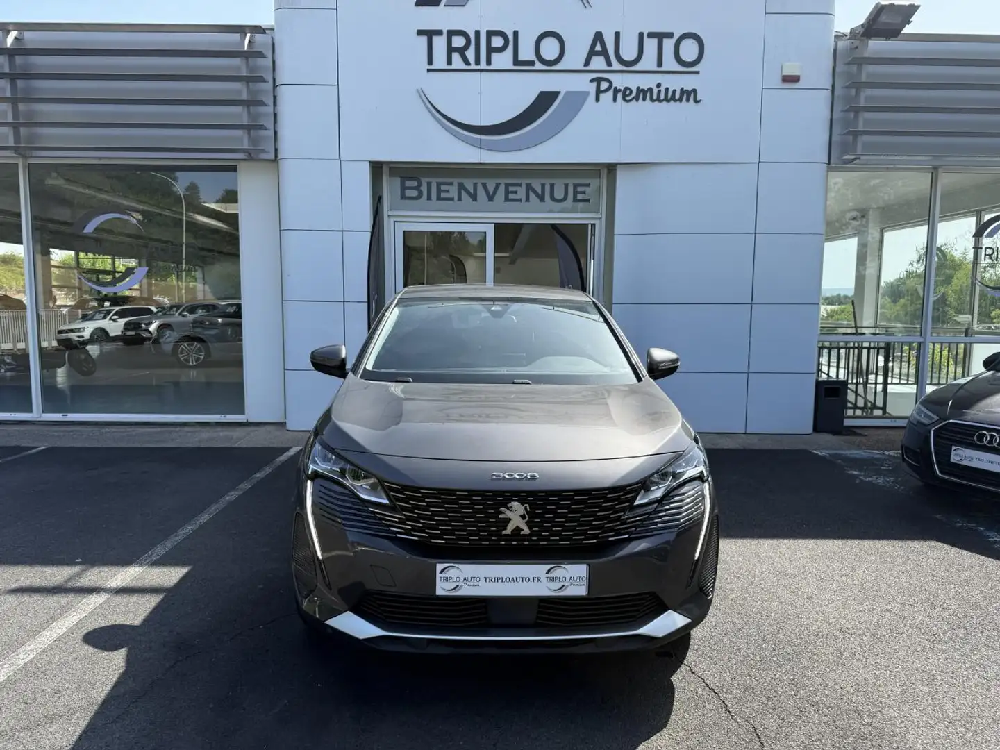 Peugeot 3008 1.5 BlueHDi S\u0026S - 130  Allure Pack GPS + CAME Gris - 2