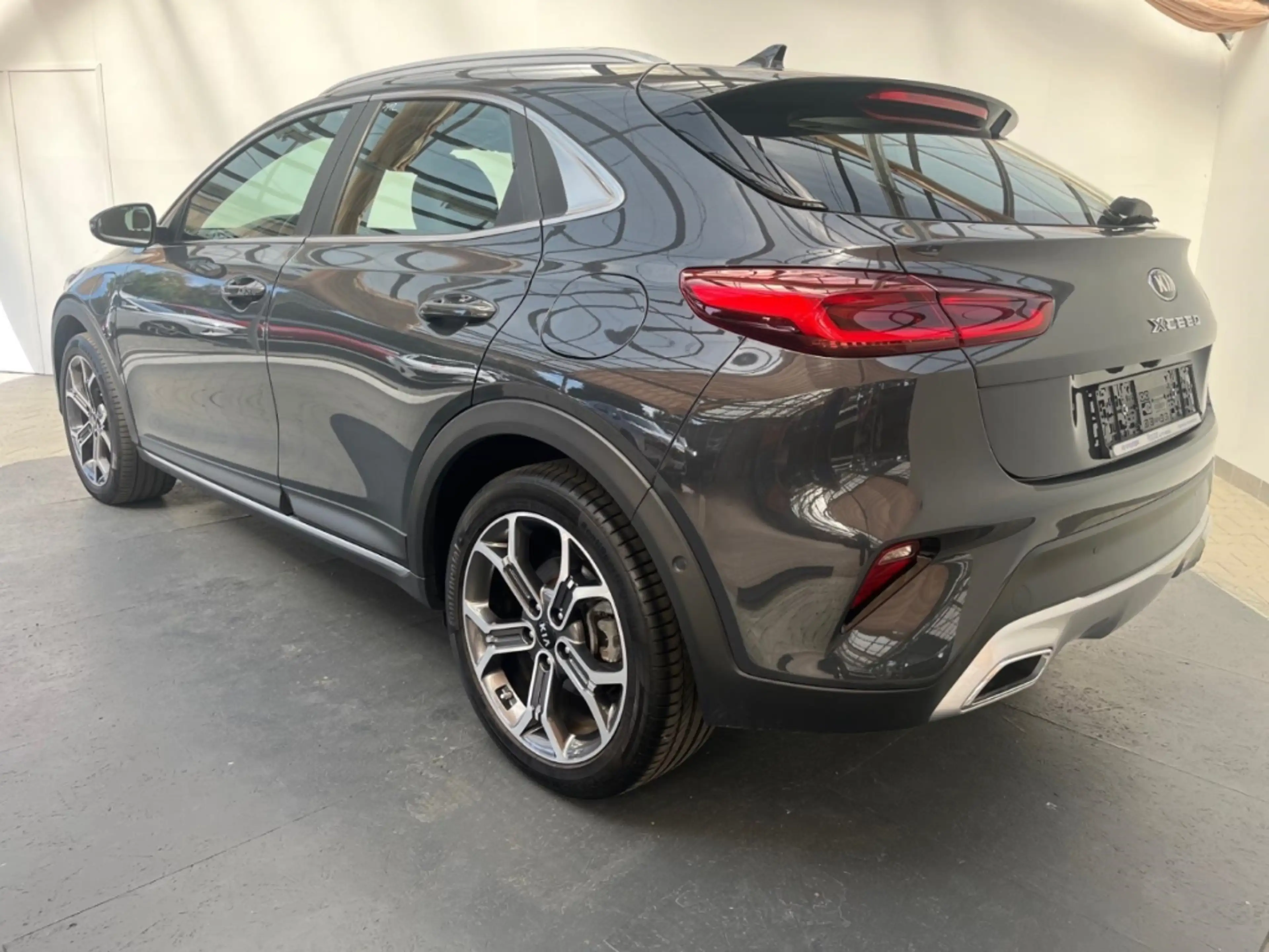 Kia XCeed Plug-in Hybrid KIA Spirit Plug-In Navi Digitales C — photo 4