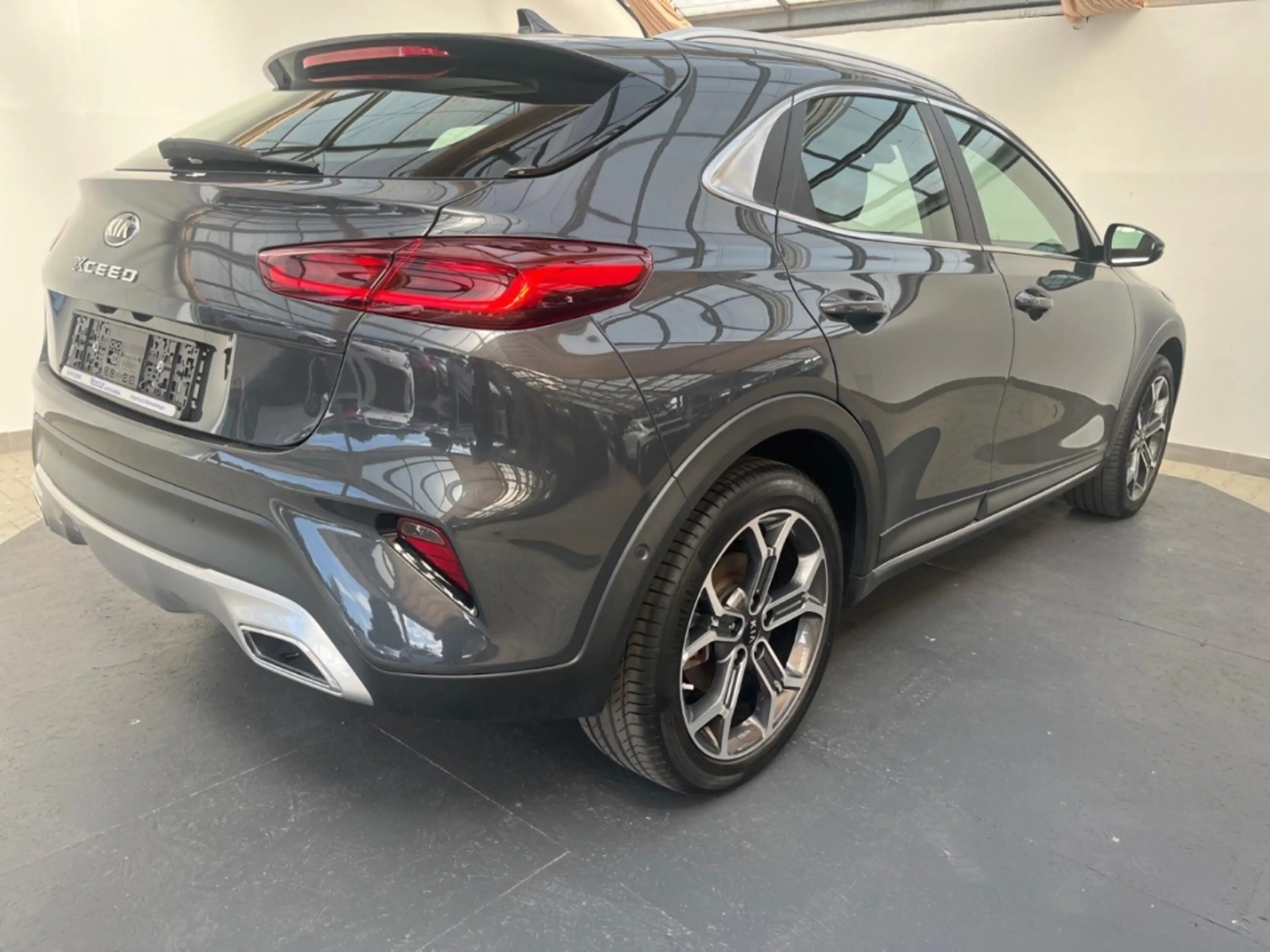 Kia XCeed Plug-in Hybrid KIA Spirit Plug-In Navi Digitales C — photo 3