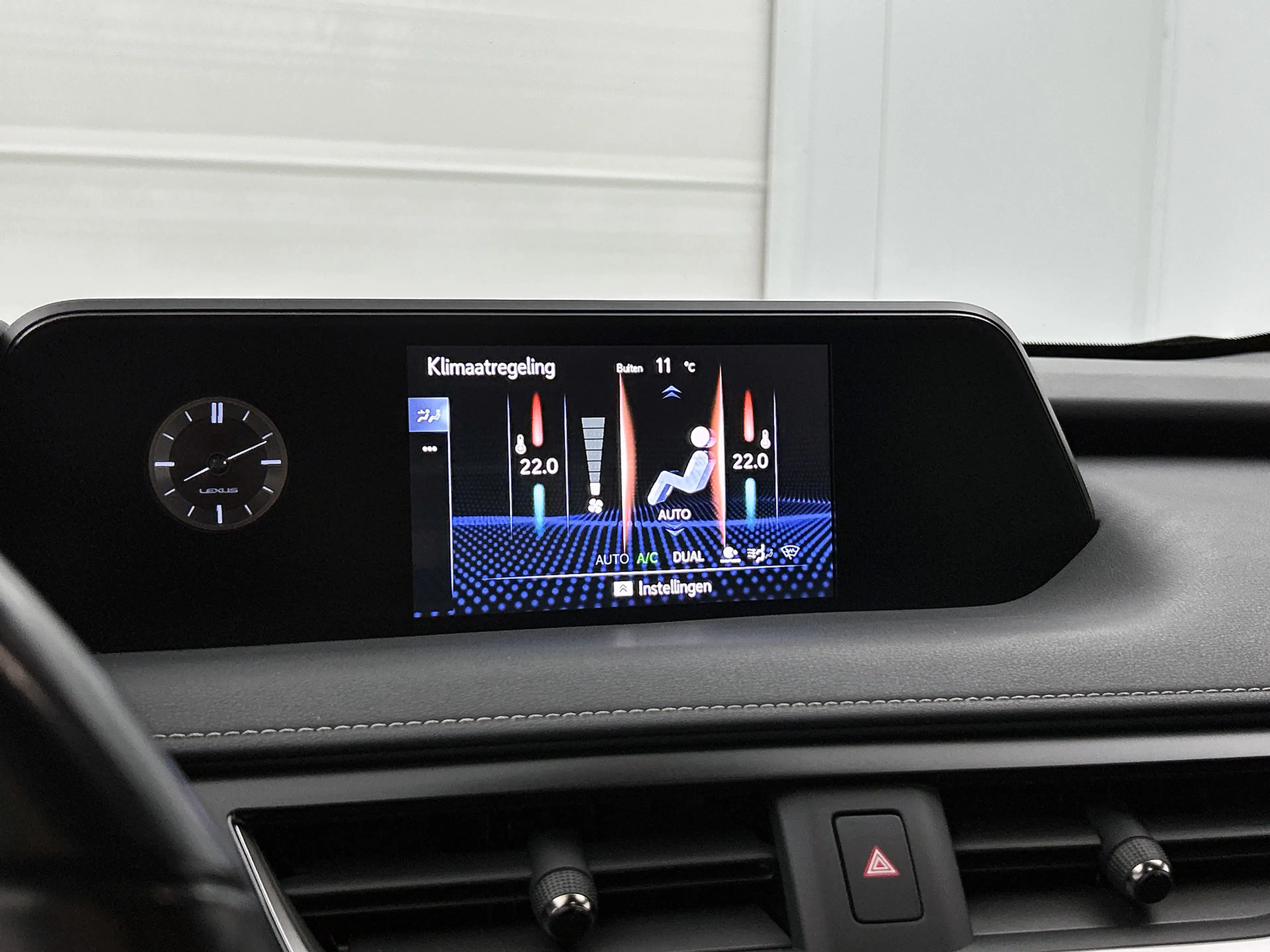 Lexus UX 250h Preference Line | NL auto | Dealeronderhouden | Le — photo 10