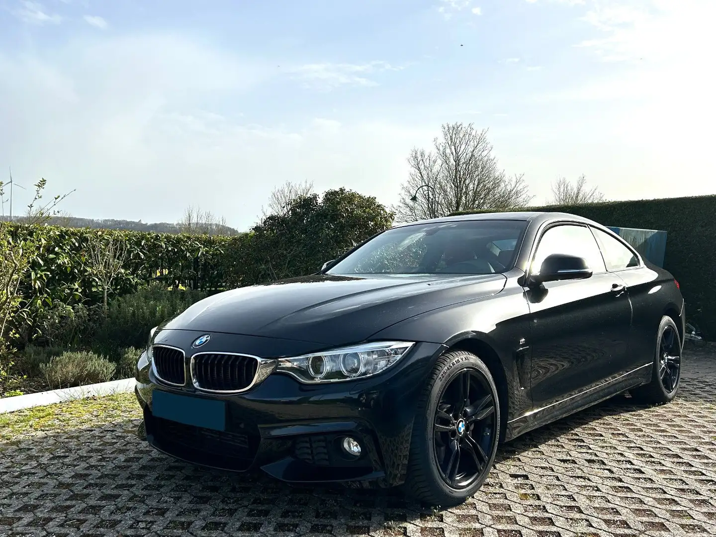BMW 435 i xDrive Coupe | Deutsch - M-Sportpaket! Black - 1