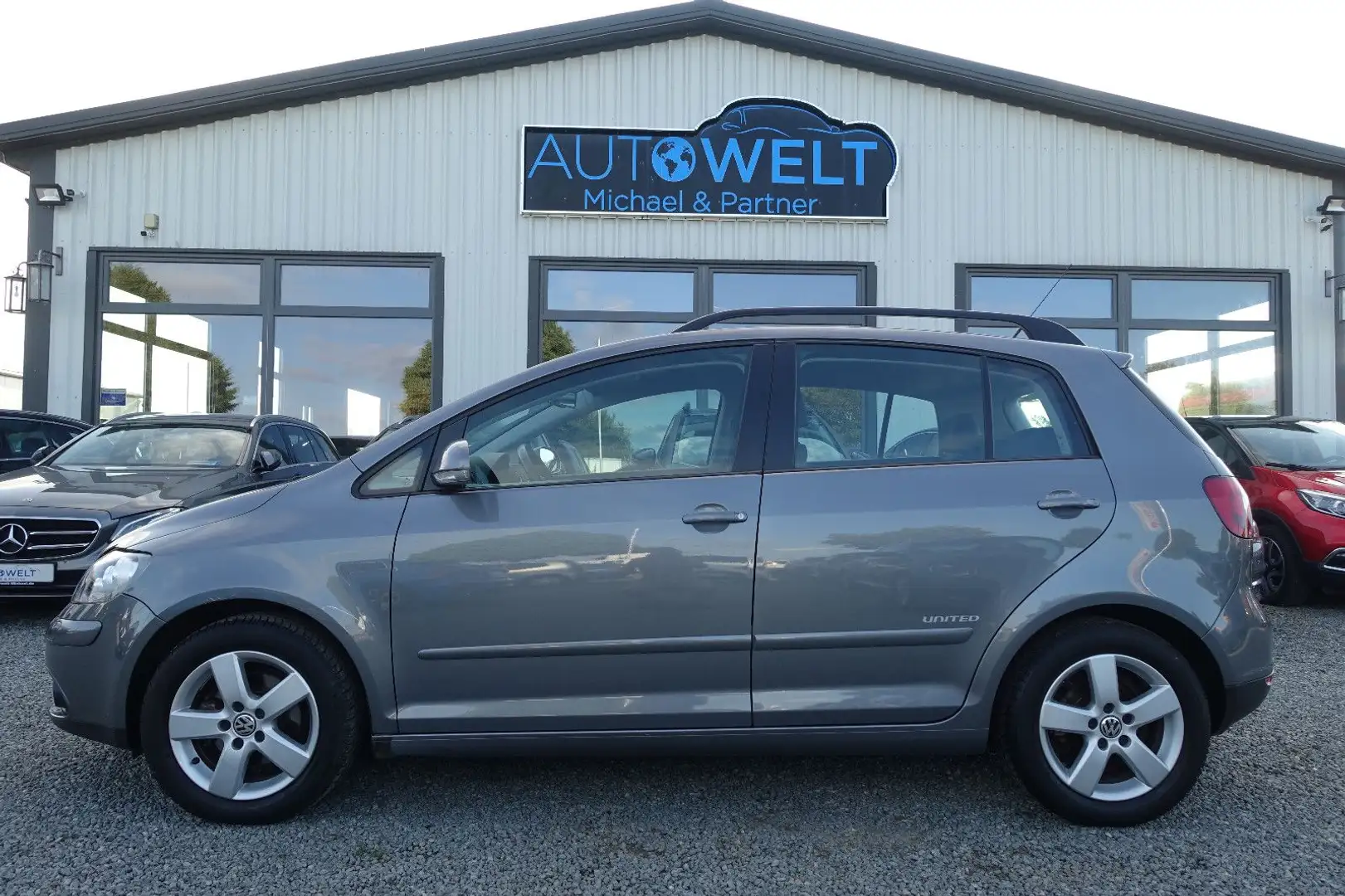 Volkswagen Golf Plus 1.4 lück.Scheckheft 1.HAND Insp+TÜVNeu Noir - 1