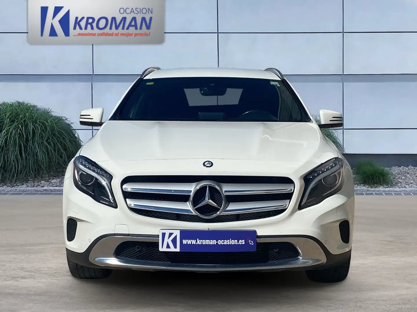 Mercedes-Benz GLA 200 200d 7G-DCT Blanco - 2
