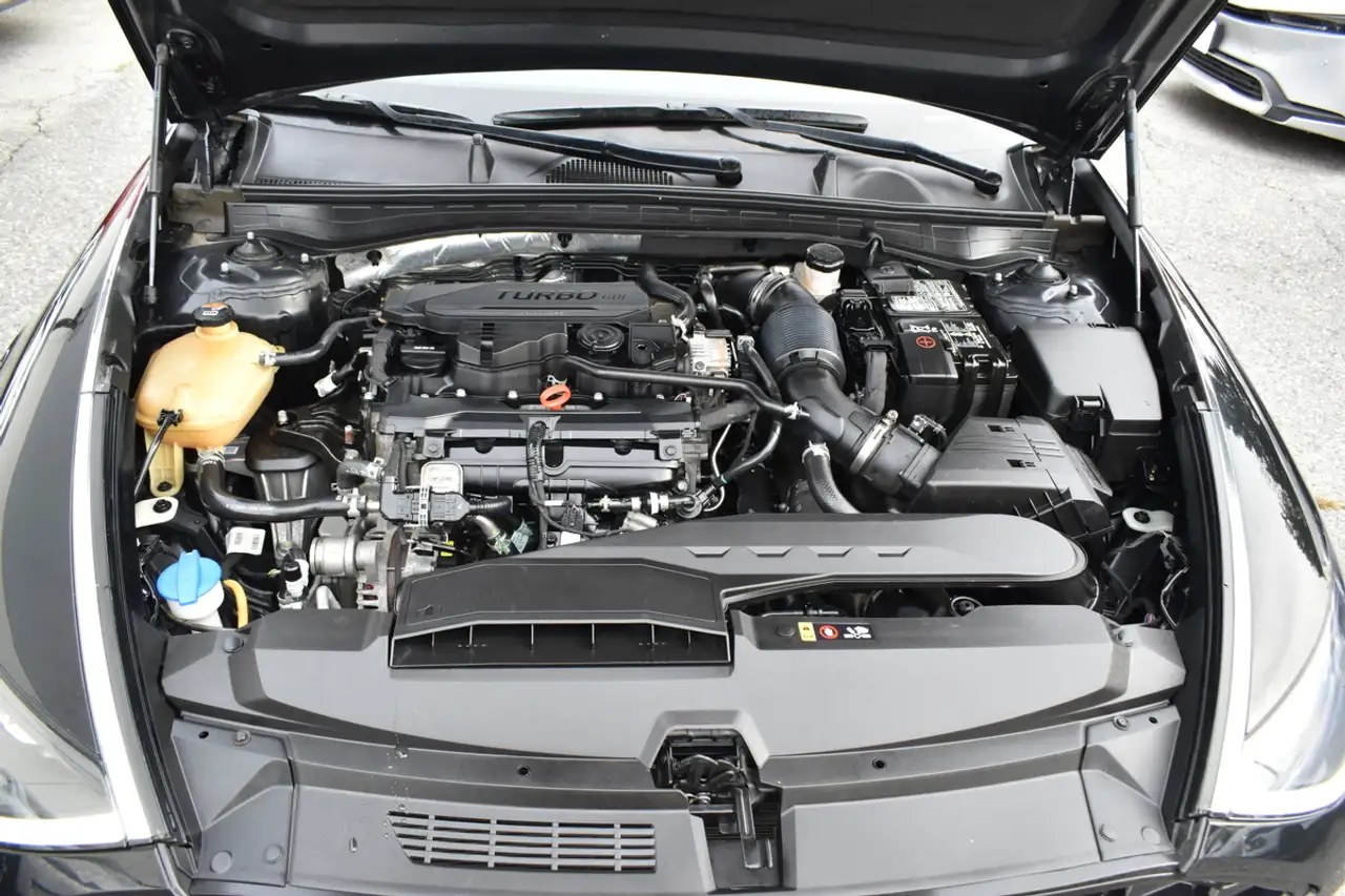 Hyundai SONATA снимка Hyundai SONATA