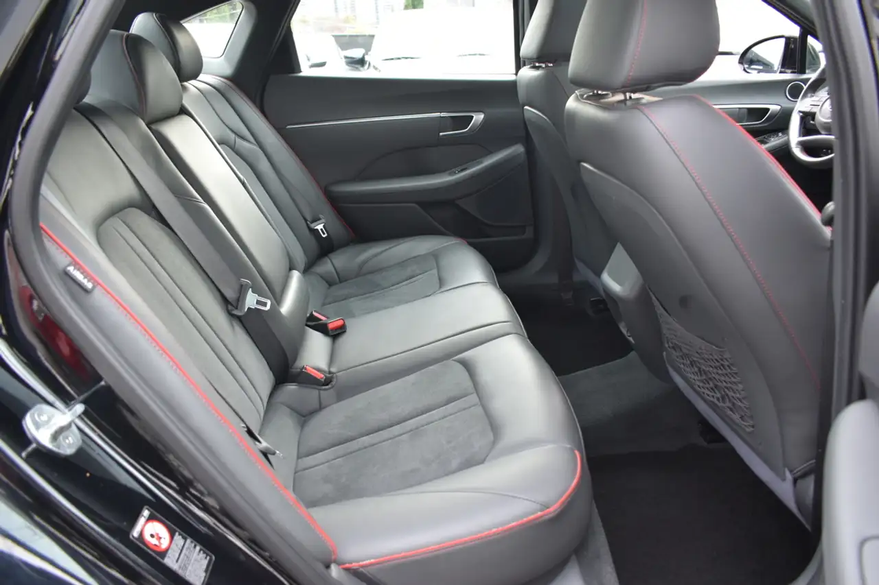 Hyundai SONATA снимка Hyundai SONATA