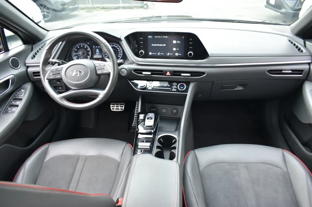 Hyundai SONATA снимка Hyundai SONATA