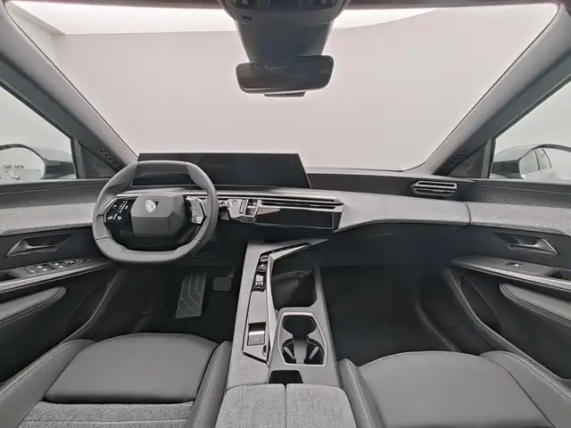 Peugeot 5008 view 10