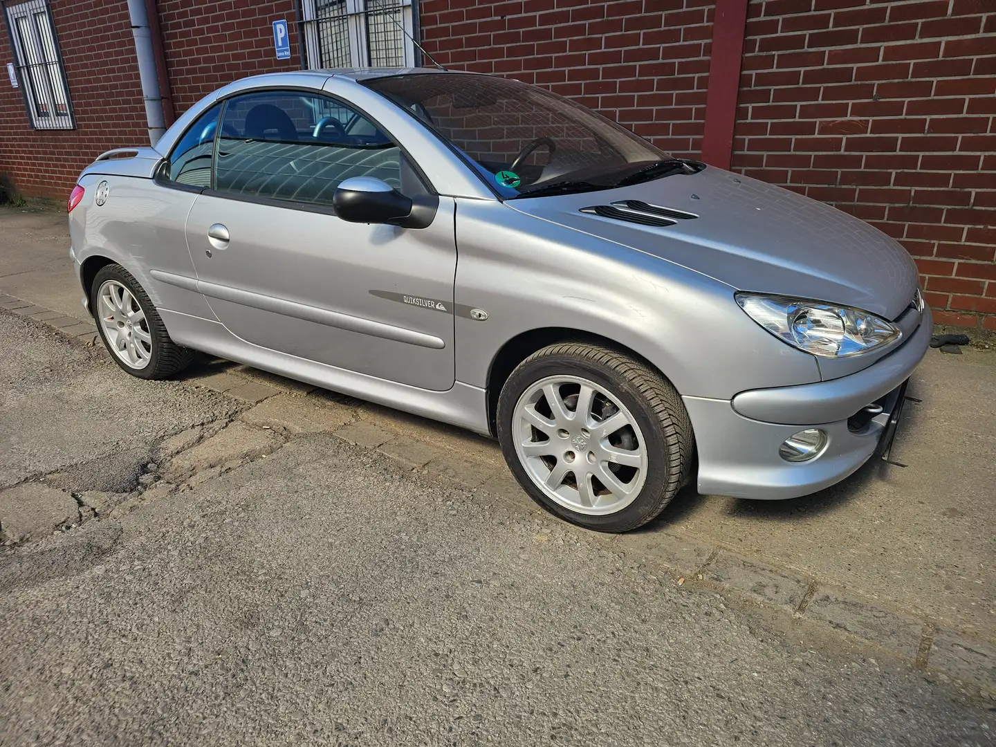 Peugeot 206 CC Quiksilver 142000 tkm Grigio - 2