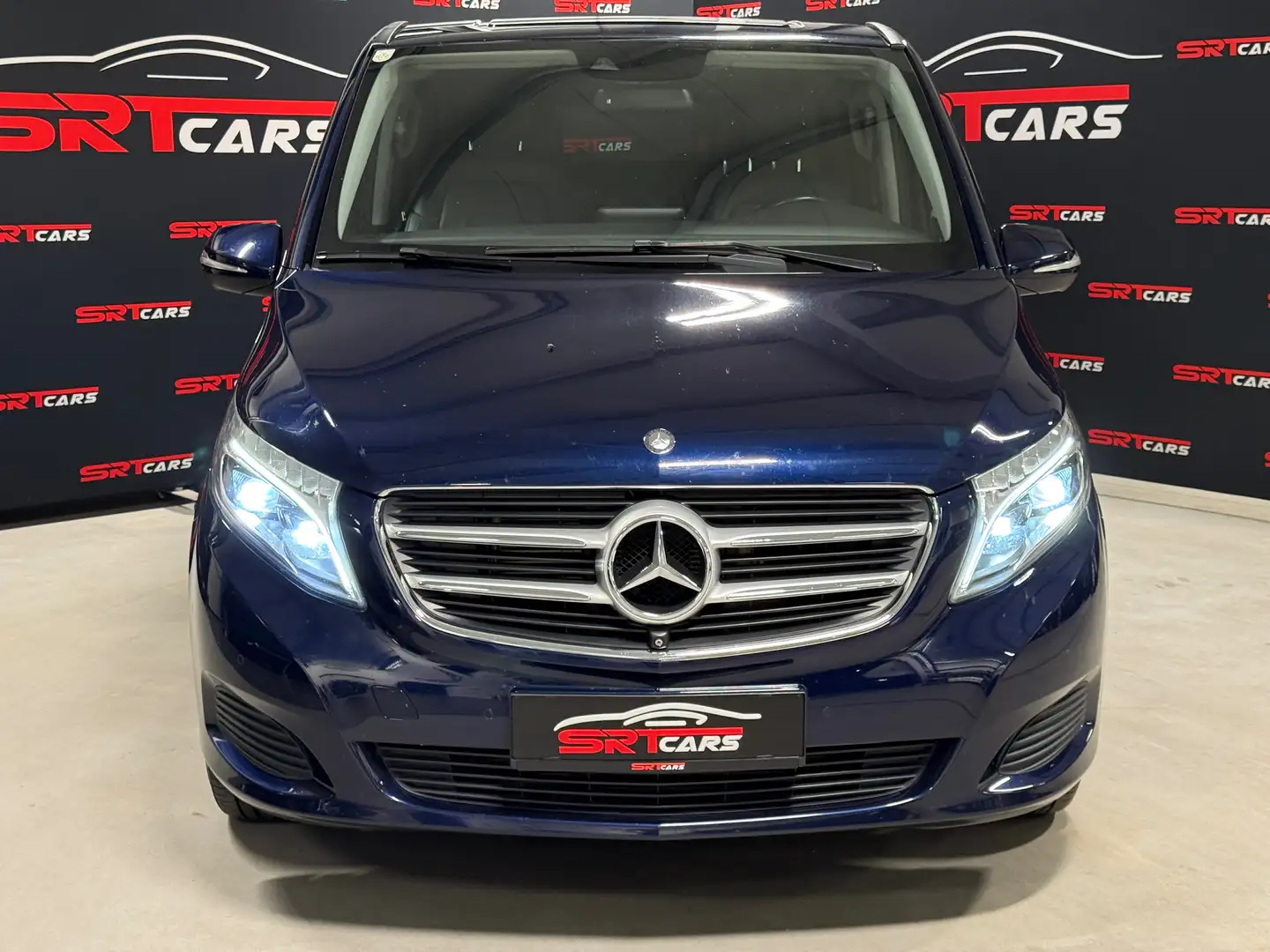 Mercedes-Benz V 250 V250d Avantgarde 4MATIC lang Aut.*360Grad Kamera*Tisch*Vollleder*Elektrische Schiebetüren*Sitzheizung* 1.BESITZ Blau - 2