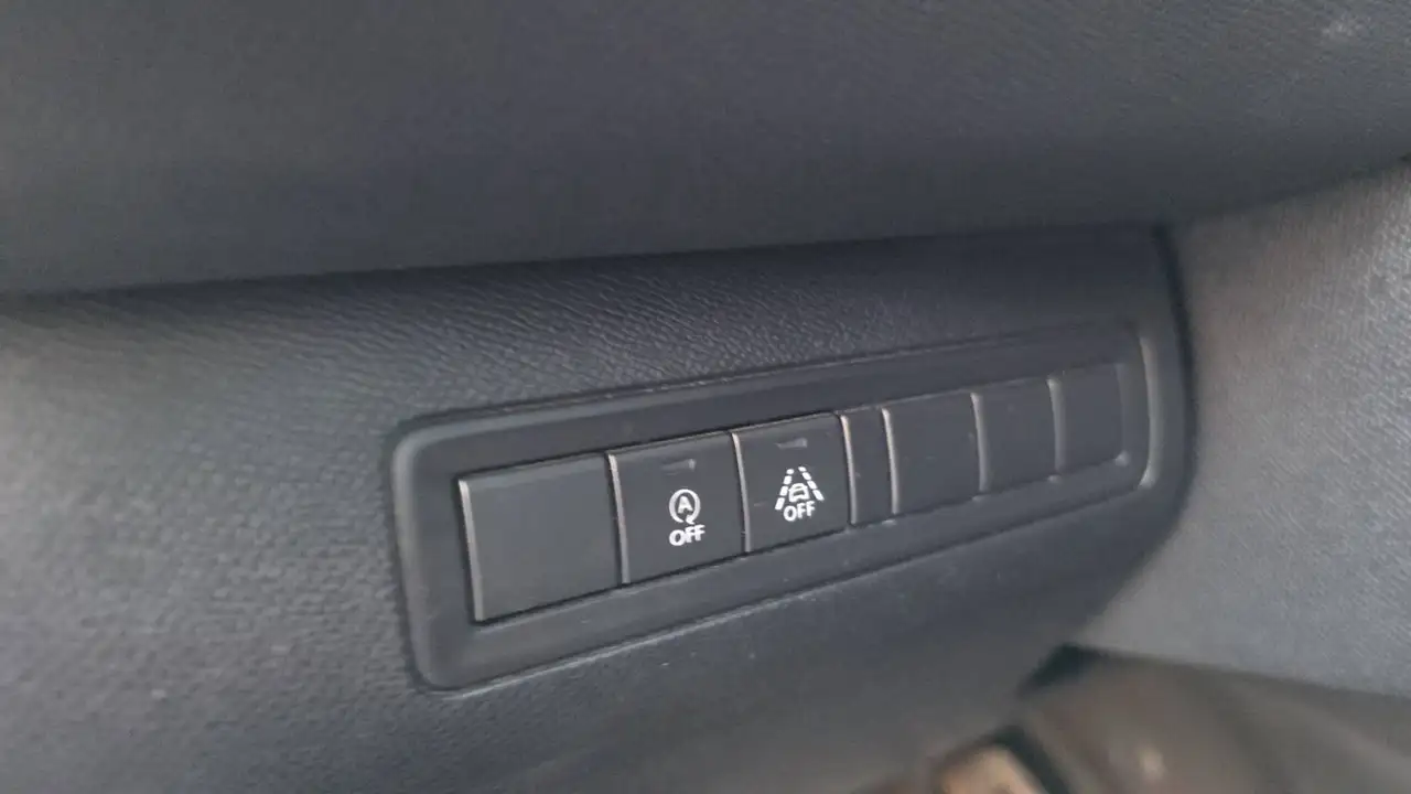 Peugeot 308 308 — photo 27
