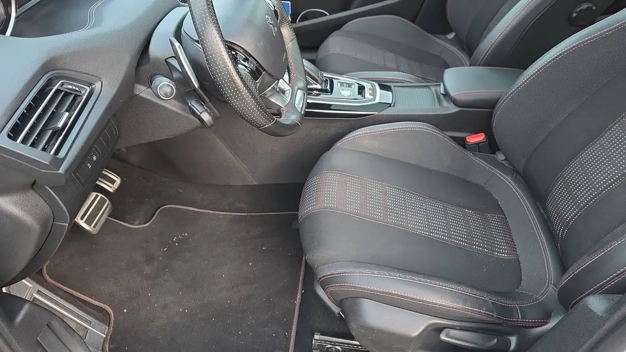 Peugeot 308 308 — photo 26