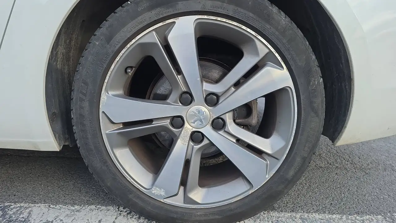 Peugeot 308 308 — photo 19