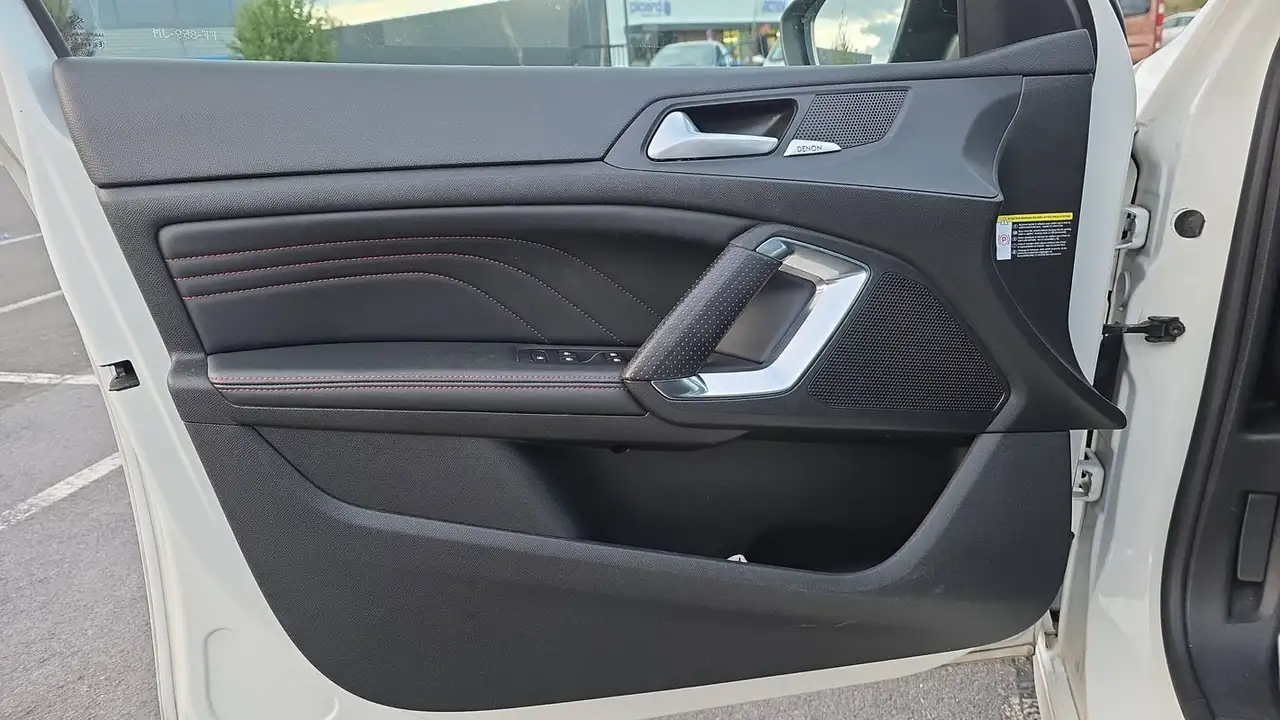Peugeot 308 308 — photo 7