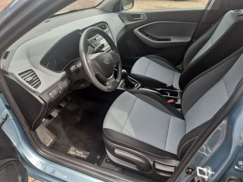 Hyundai i20 Go — photo 8