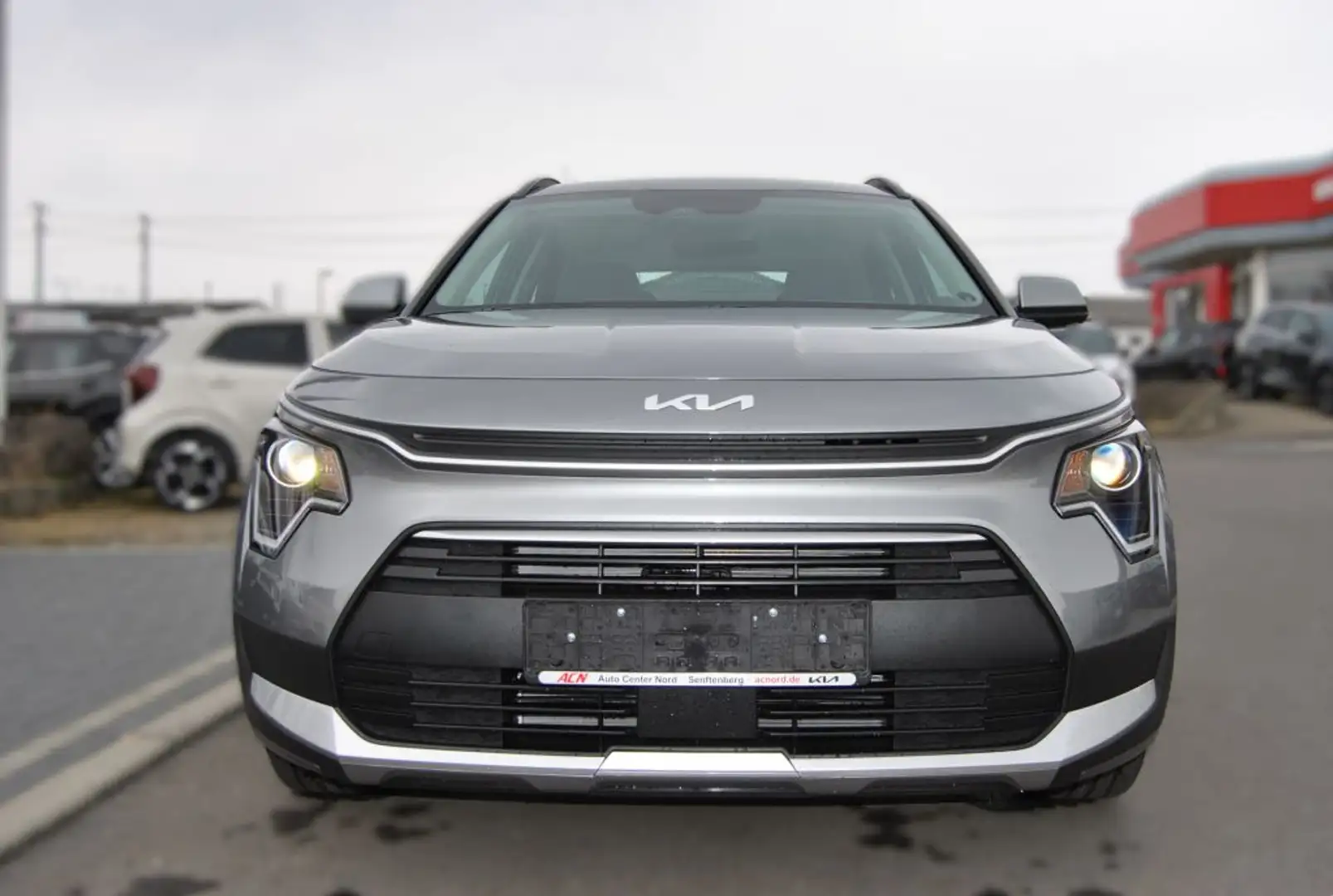 Kia Niro 1.6 GDI HEV 2WD Aut. Edition 7 UVP 34.984 EUR Gris - 2