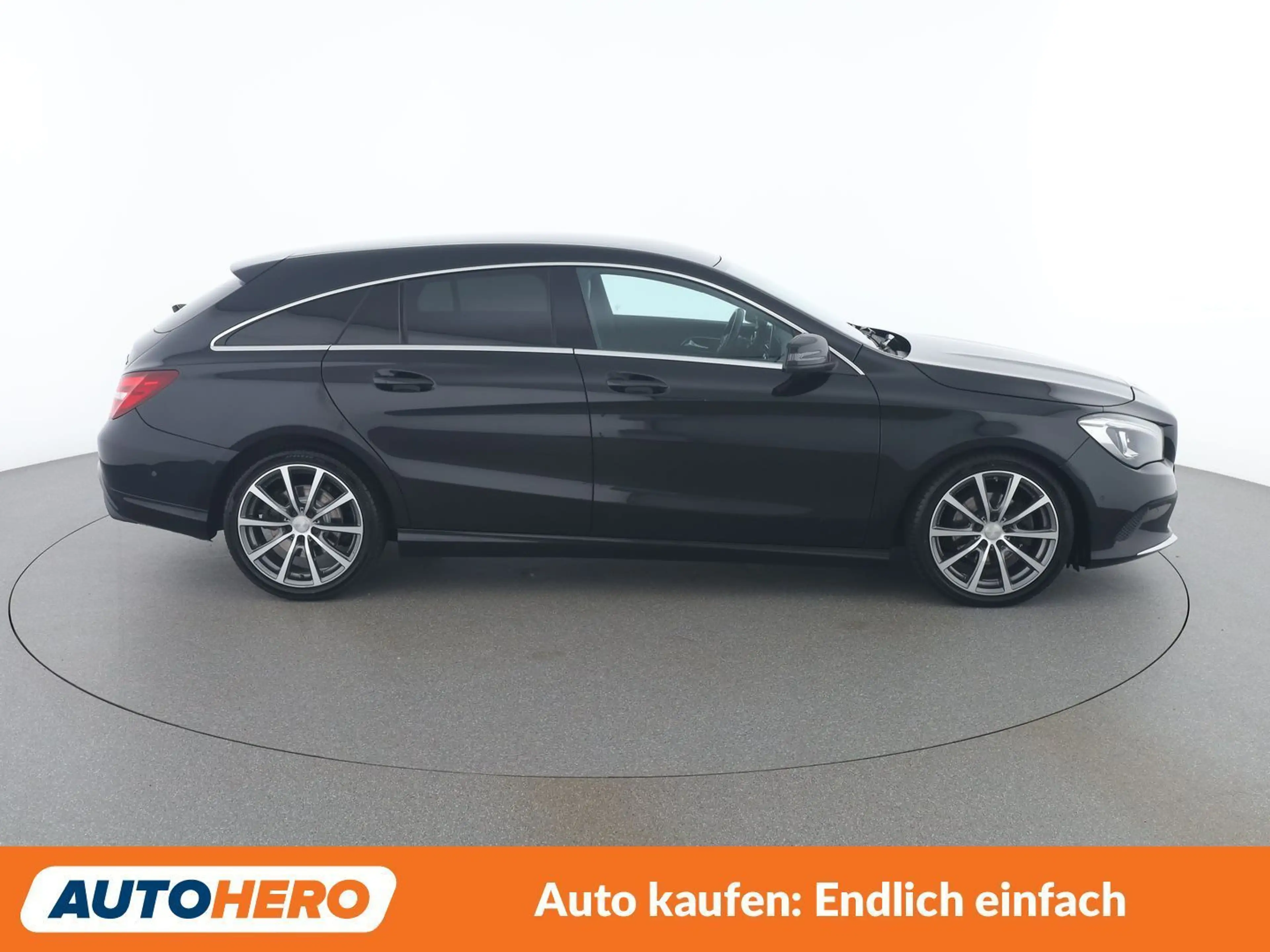 Mercedes-Benz CLA 200 CLA 200 Shooting Brake 4Matic Urban — photo 7
