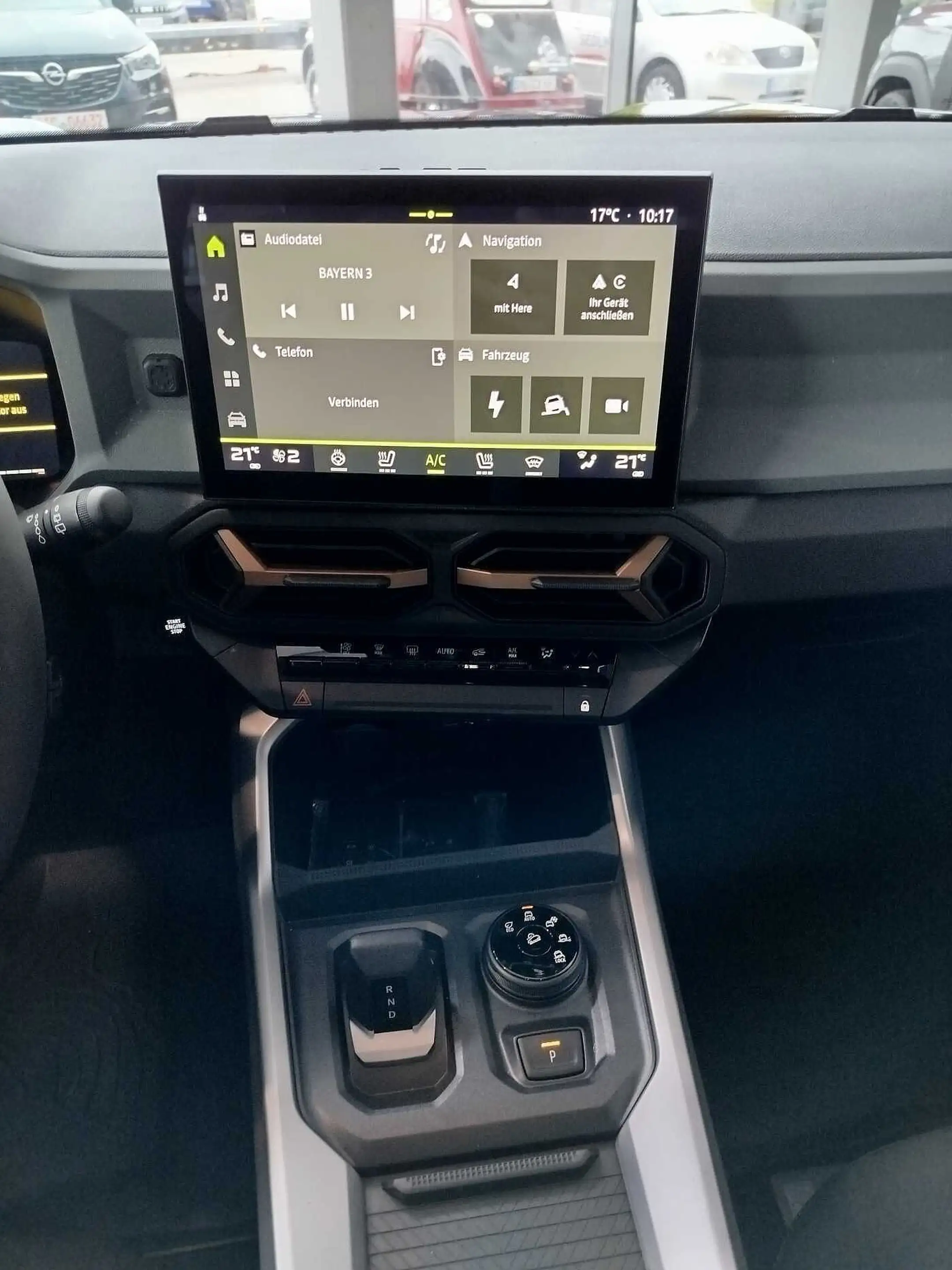 Dacia Bigster Hybrid-G 150 4x4 Extreme AHK/WINTER+/CITYPAKET/ELE — photo 13