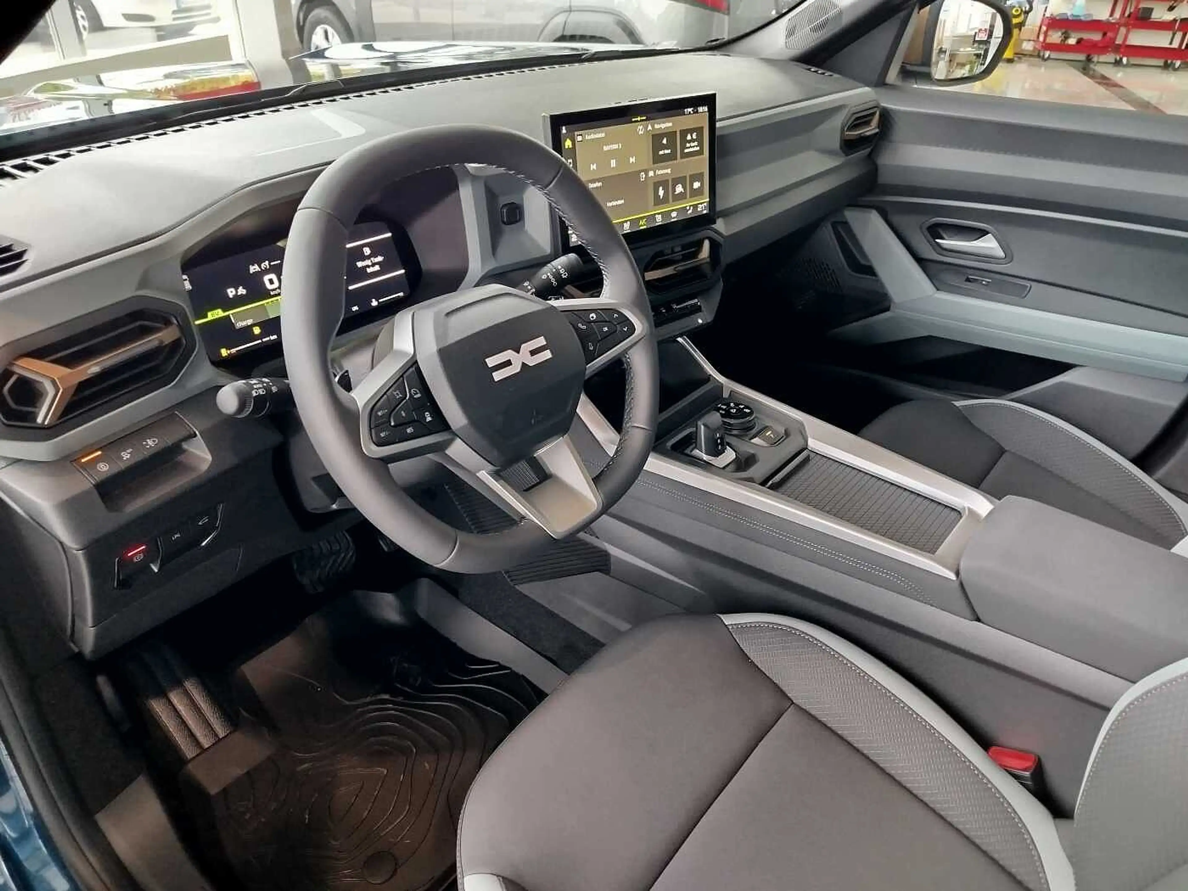 Dacia Bigster Hybrid-G 150 4x4 Extreme AHK/WINTER+/CITYPAKET/ELE — photo 8