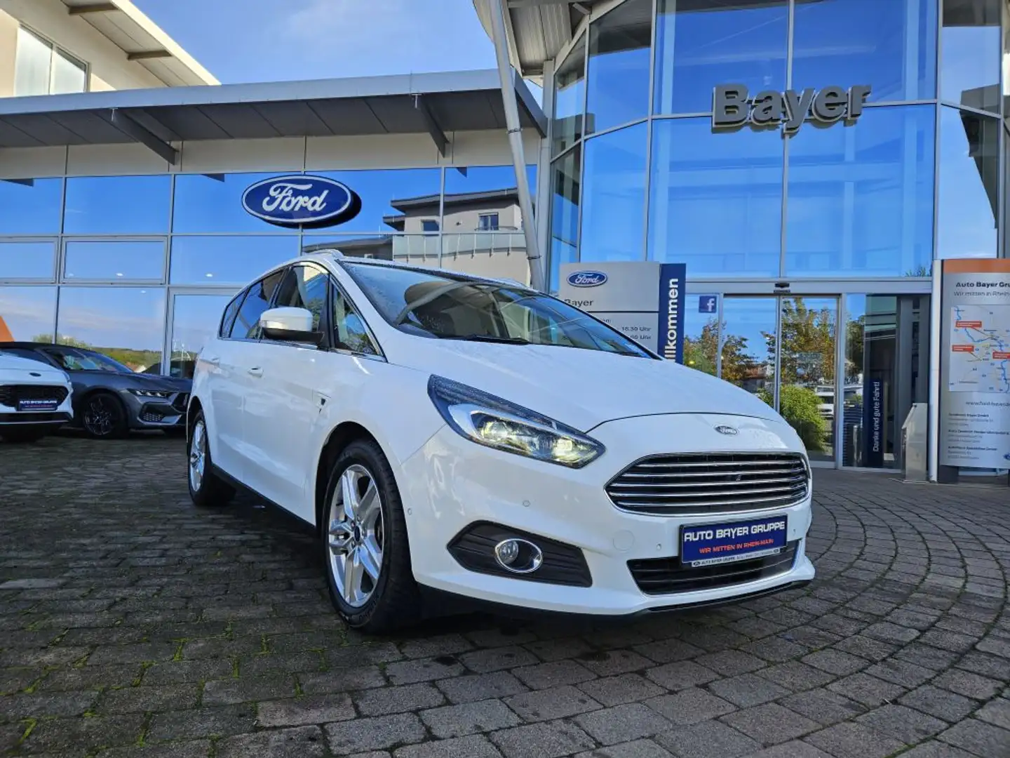 Ford S-Max 2.0 Eco Boost Aut. Start-Stopp Titanium Blanc - 1
