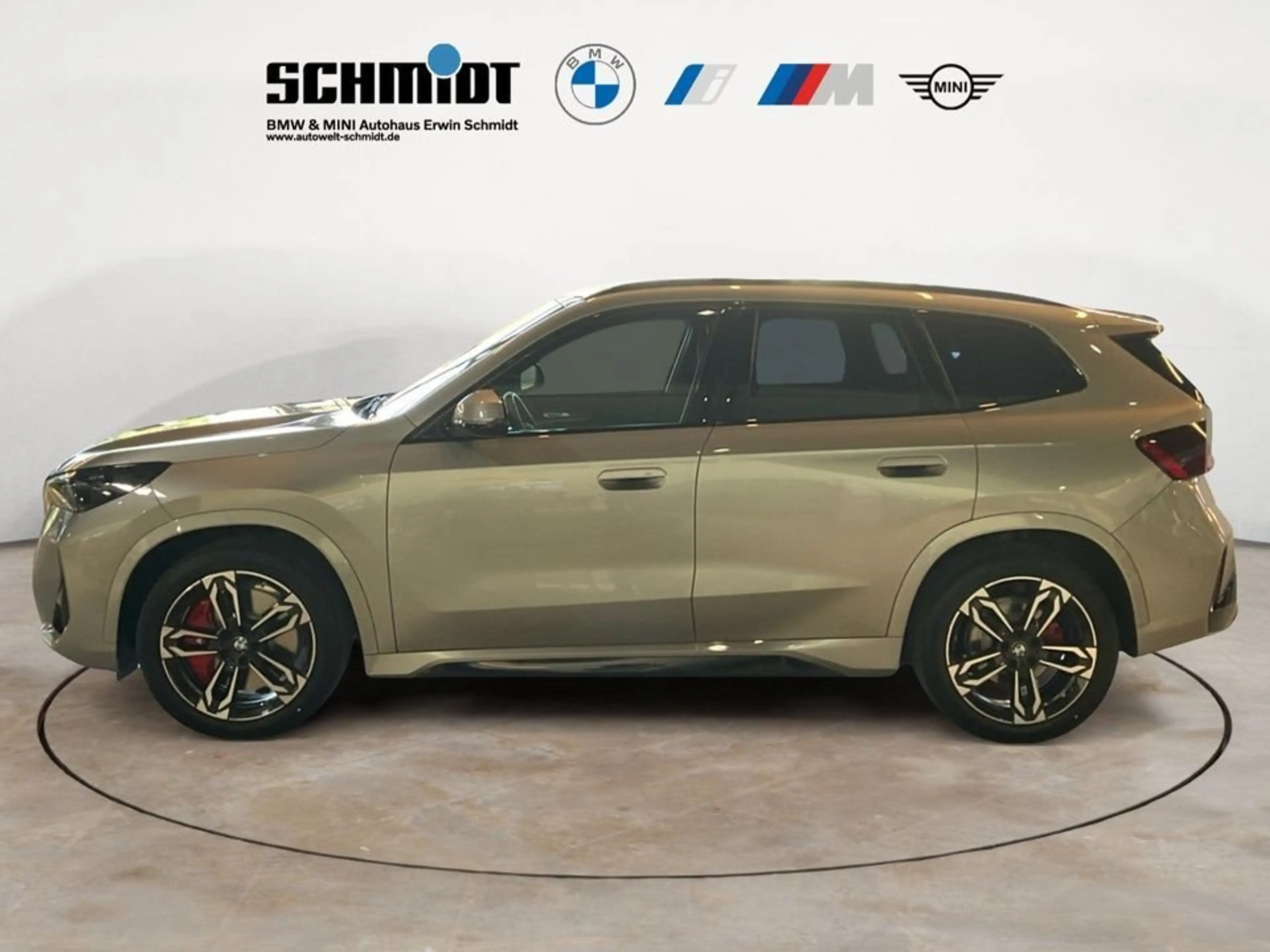 BMW iX1 eDrive20 M Sportpaket Pro UPE 66.260 EUR — photo 3