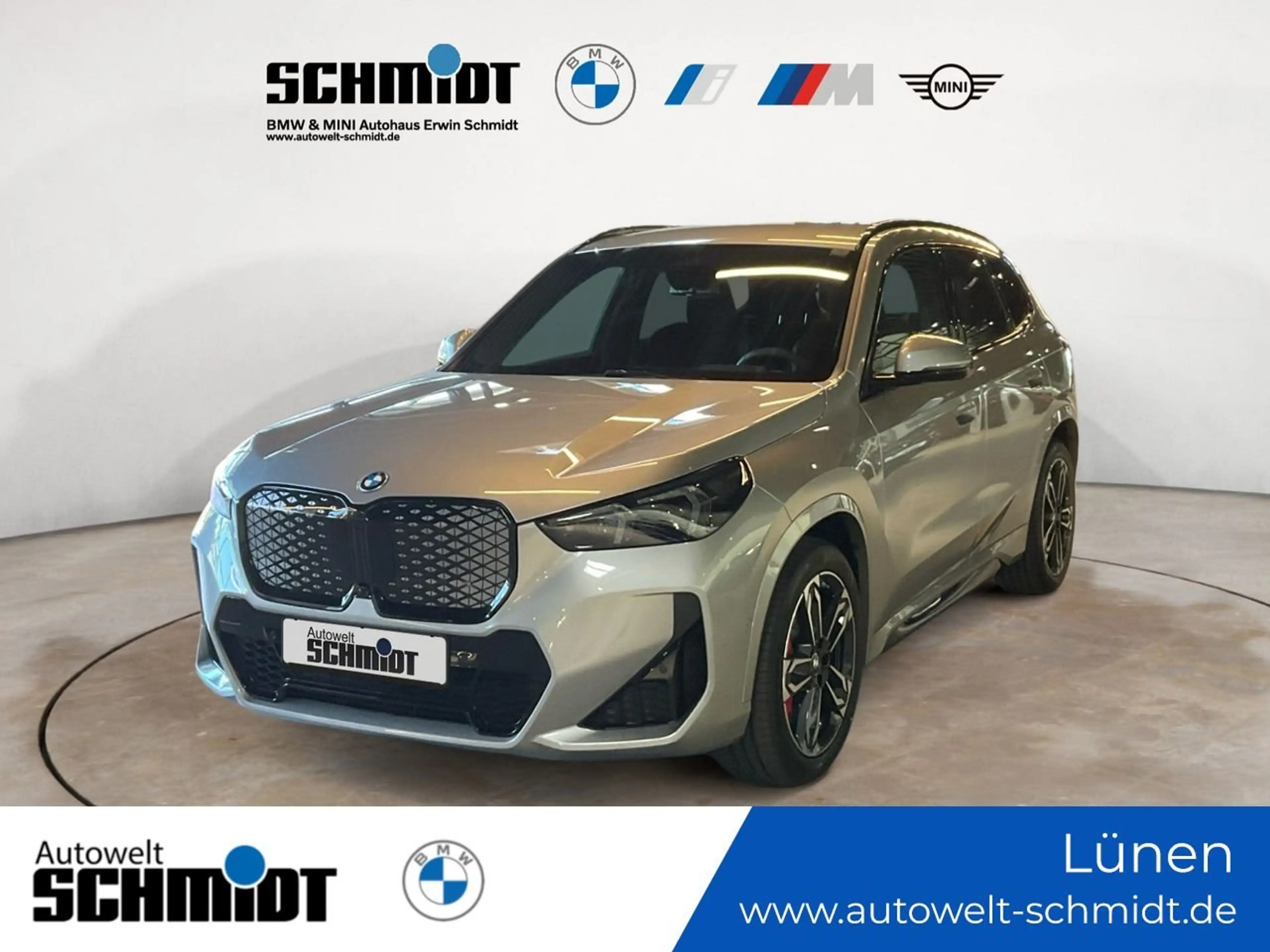 BMW iX1 eDrive20 M Sportpaket Pro UPE 66.260 EUR
