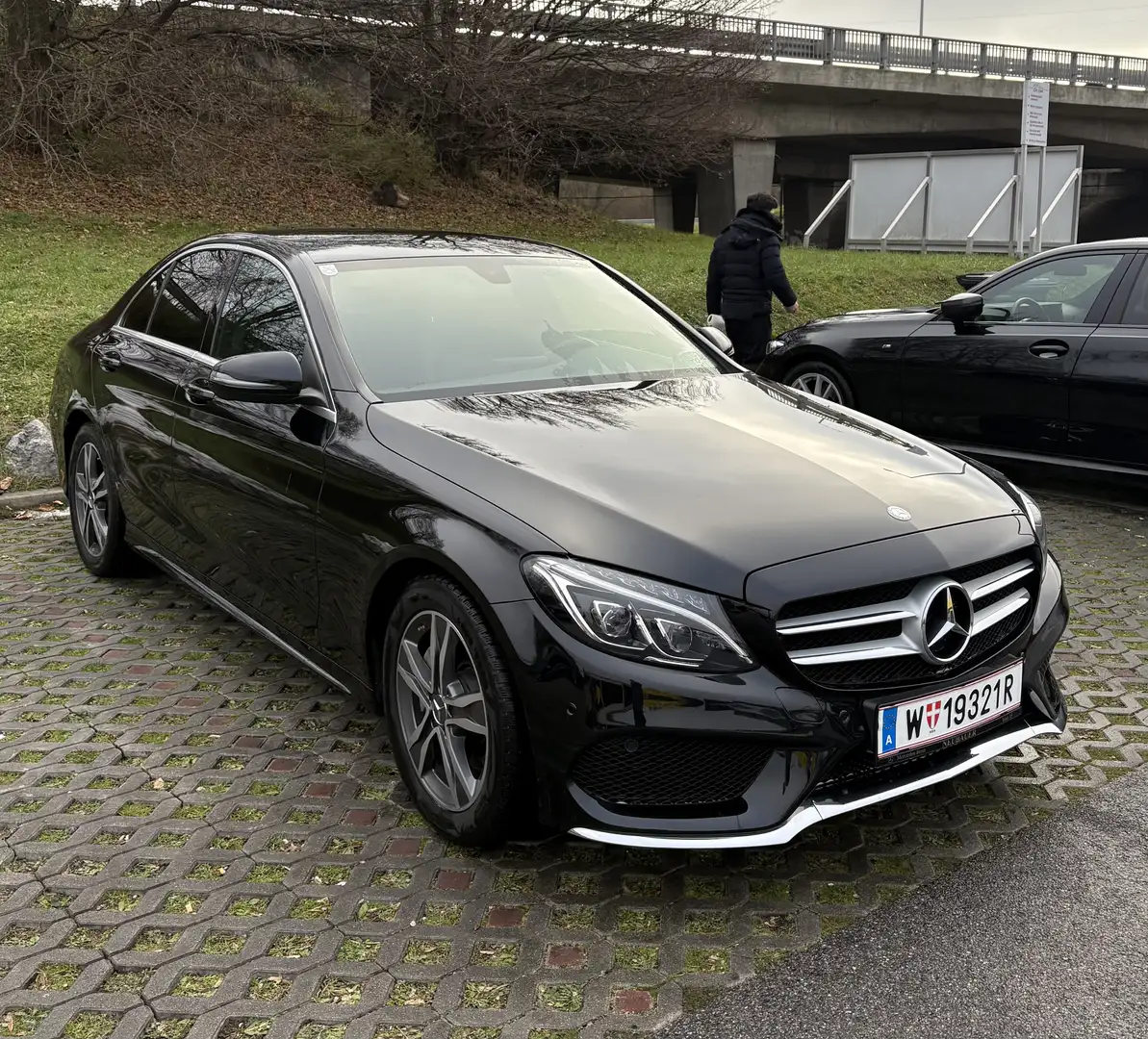Mercedes-Benz C 200 Schwarz - 2