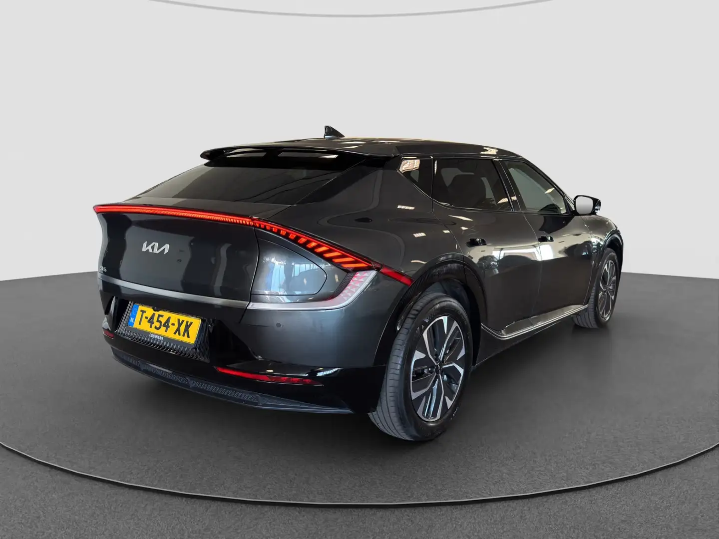 Kia EV6 Plus 77.4 kWh Grijs - 2