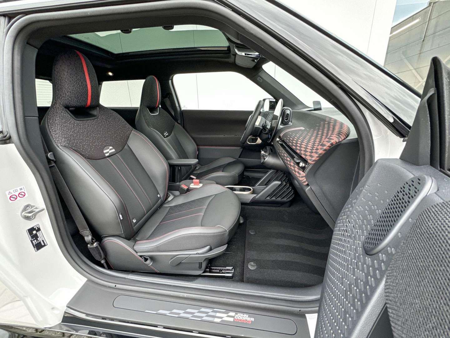 Mini 3 Portes JCW Electric -  - Joinsteer - #4