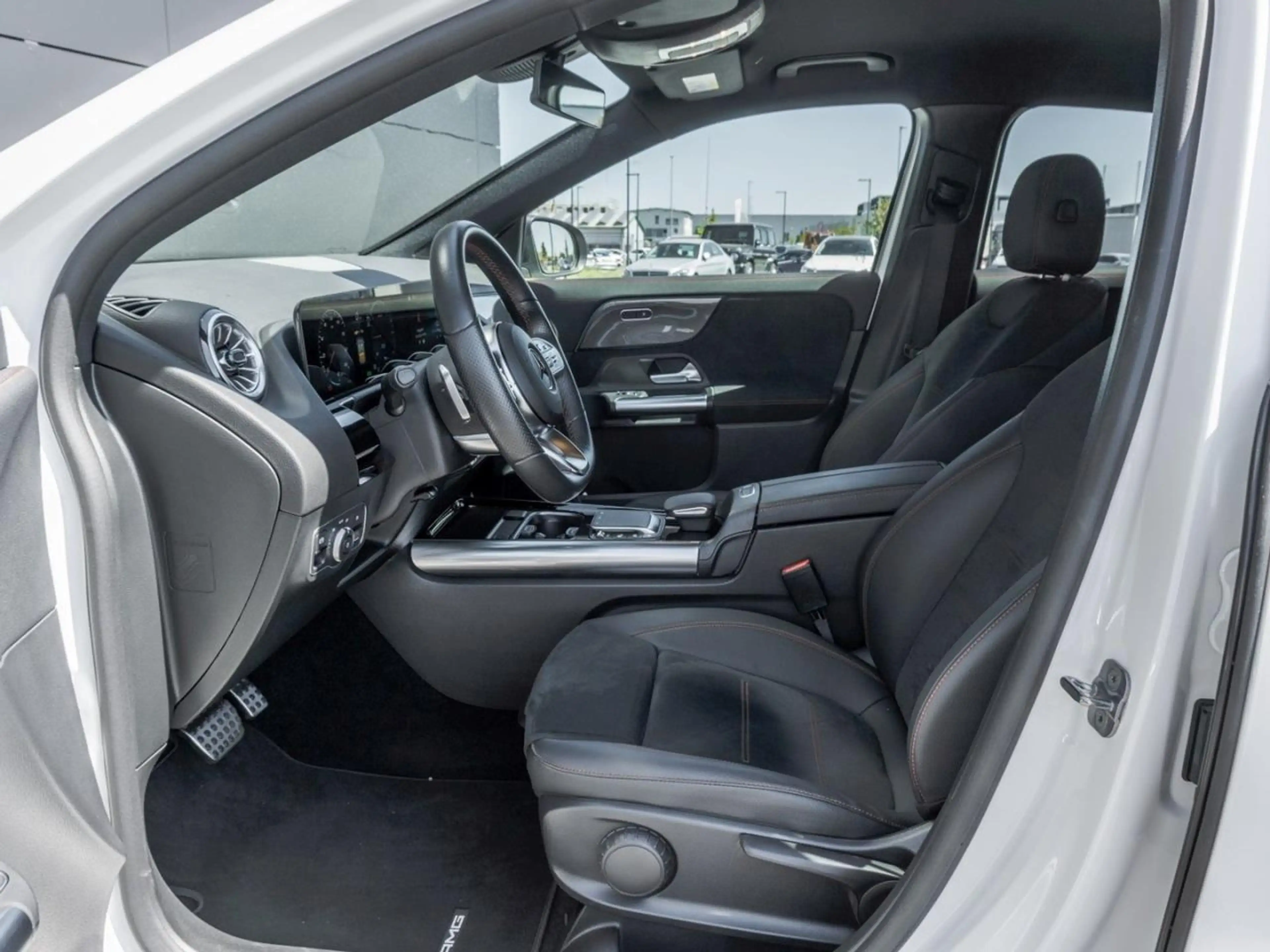 Mercedes-Benz GLA 250 e AMG Night MBUXNavi+ Kamera Easy-Pack — photo 7