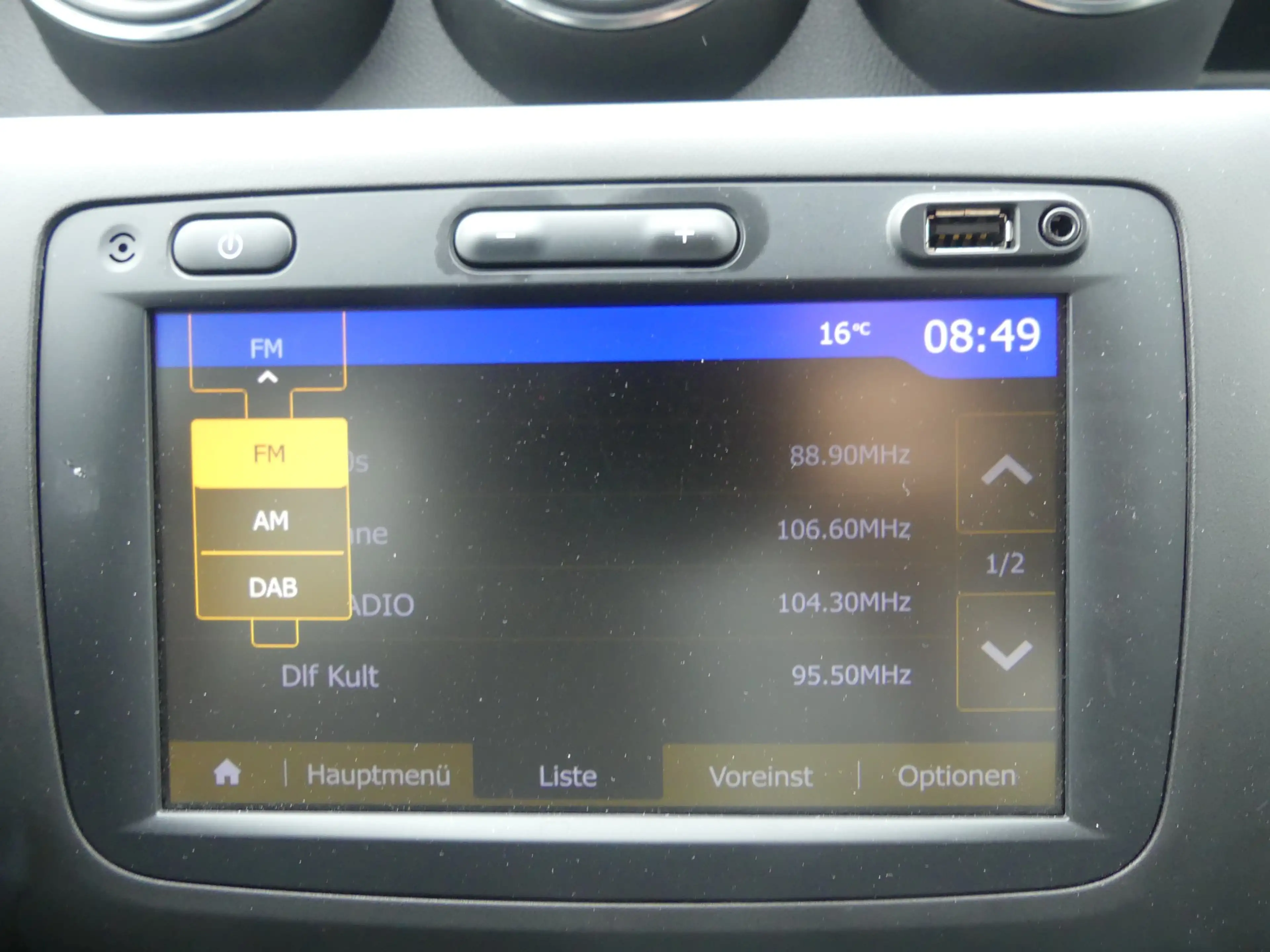 Dacia Duster II 1.3 TCE Prestige Navi 360° Totwinkel — photo 11