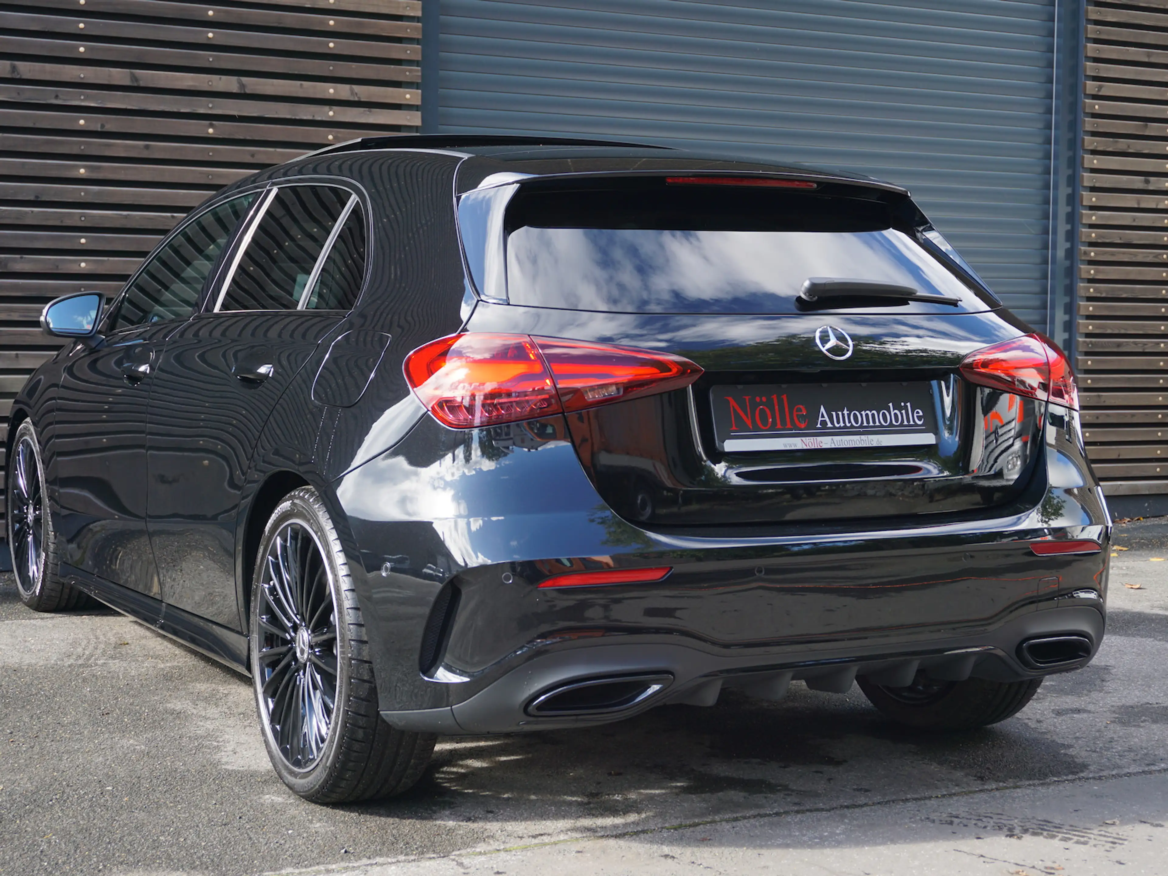 Mercedes-Benz A 220 4M AMG Adv Plus Mulitbeam Pano Night — photo 7