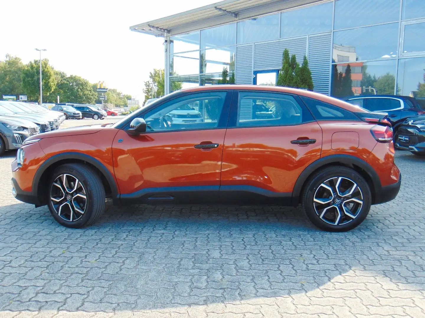 Citroen C4 e-C4 Elektromotor Feel 136 Orange - 2