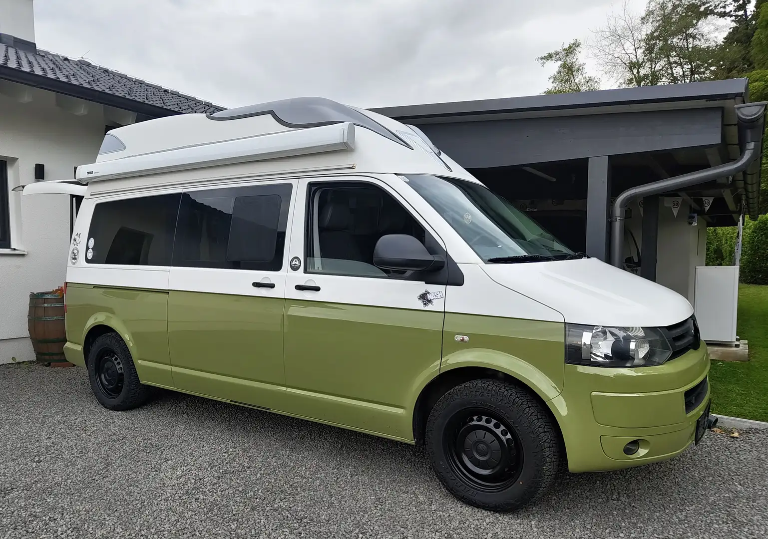 Volkswagen T5 Kombi 2,0 BMT TDI 4motion D-PF - 2