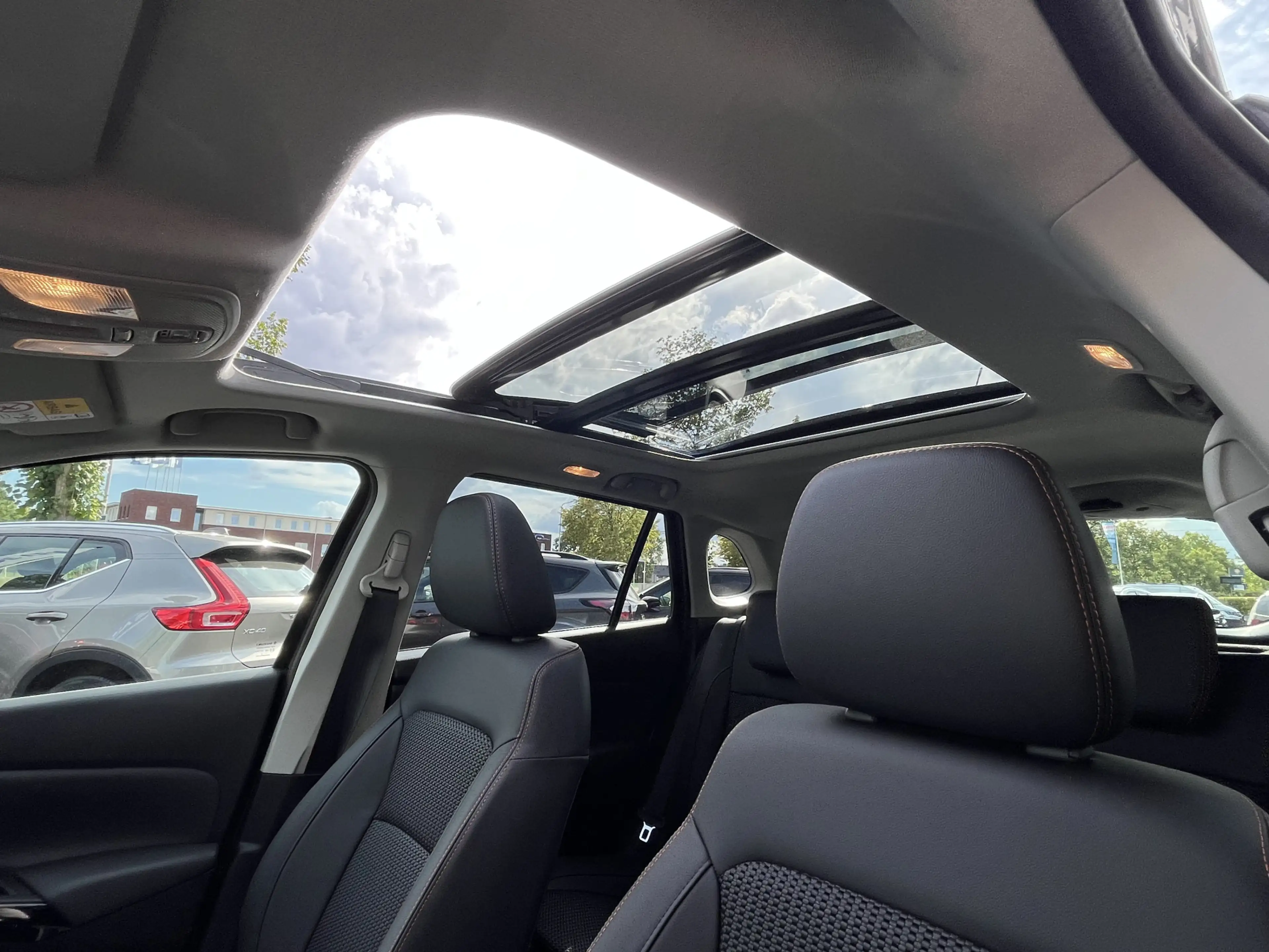 Suzuki S-Cross 1.4 Boosterjet Special Edition Smart Hybrid Automa — photo 8