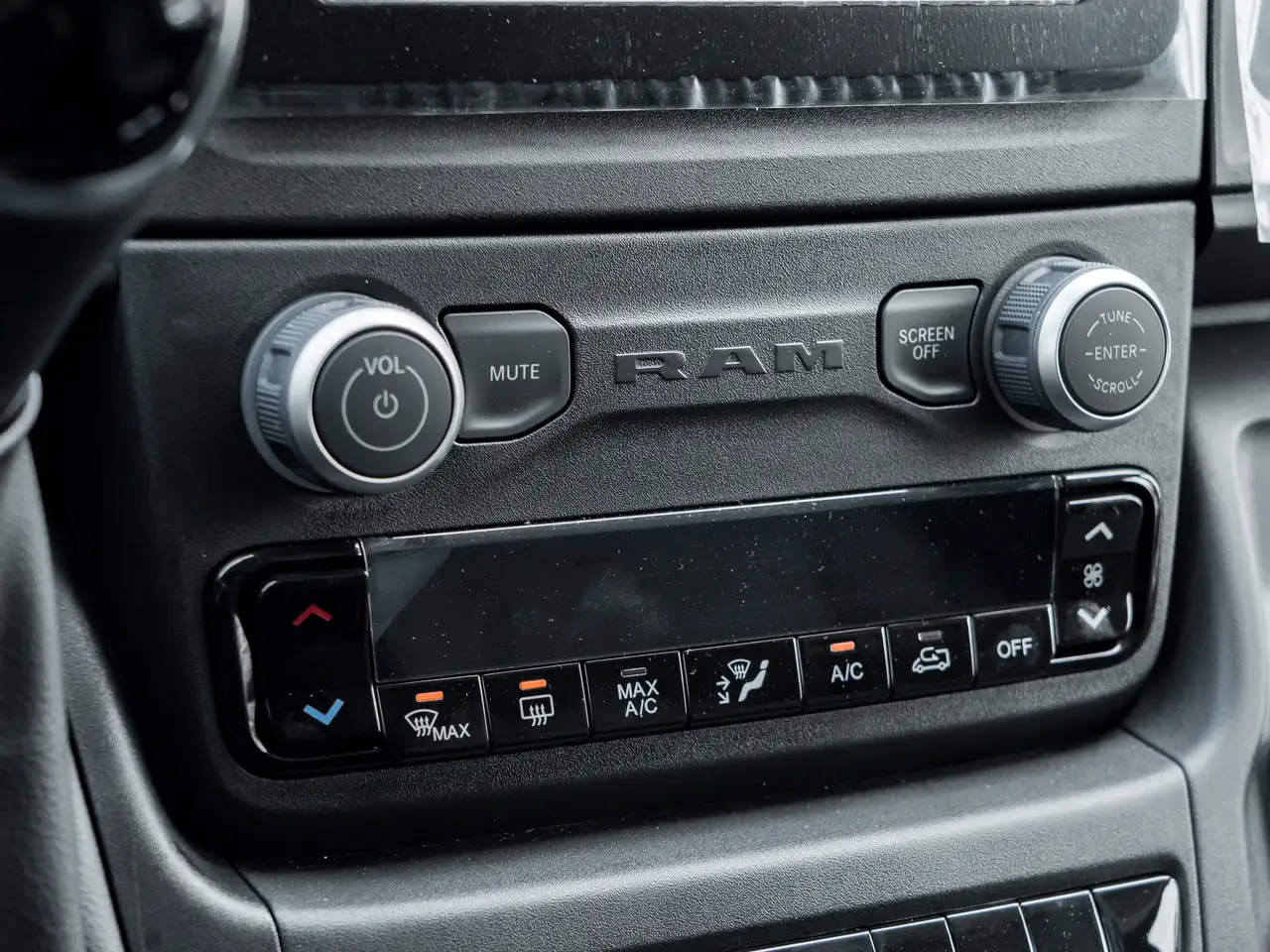 RAM ProMaster 1500 снимка RAM ProMaster 1500
