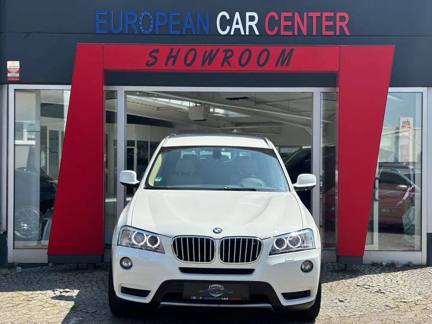 BMW X3 xDRIVE 28i DEUTSCH*Bi-XENON*HUD*Hi-Fi* Weiß - 1
