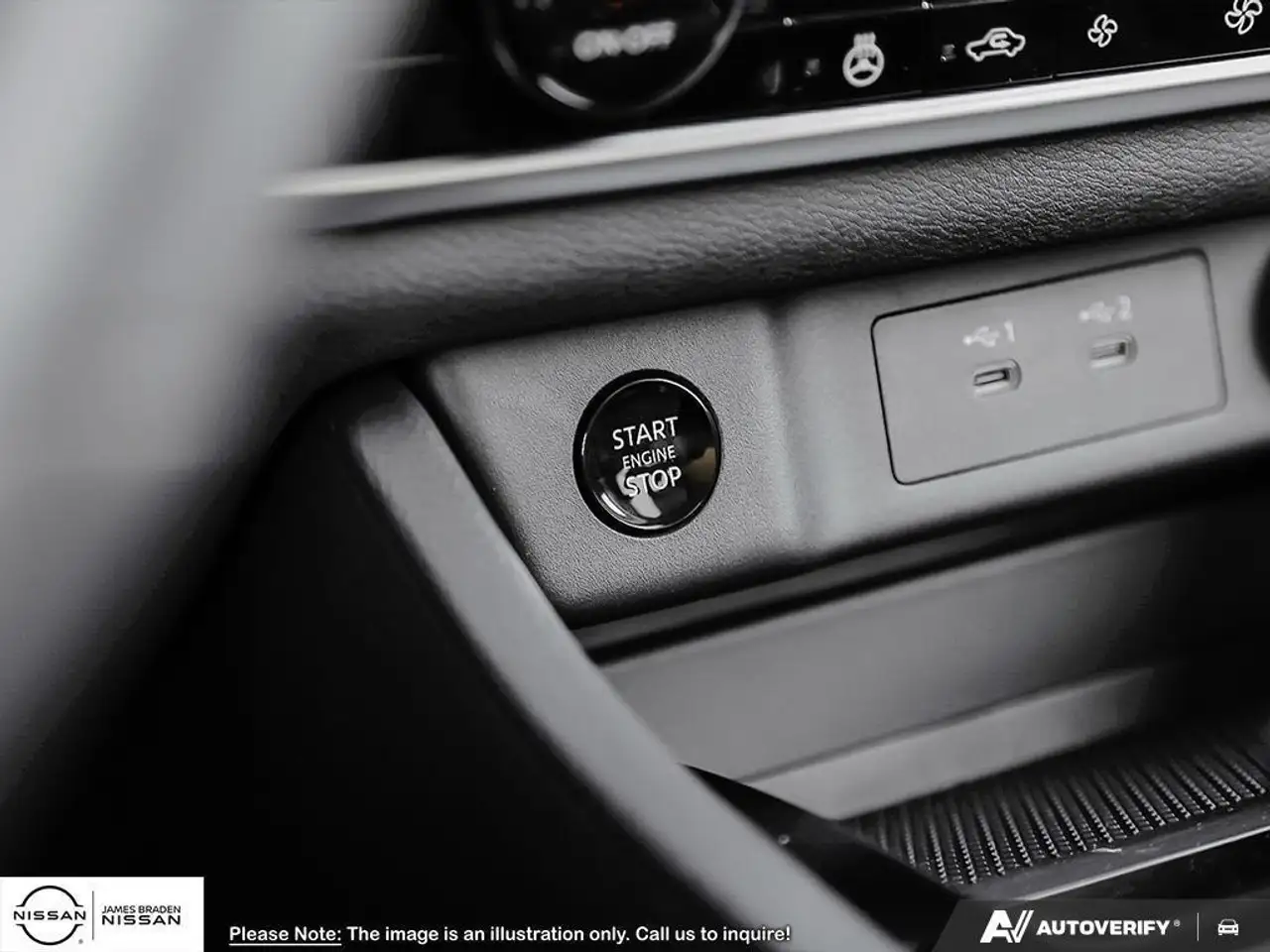 Nissan Rogue fotografie Nissan Rogue