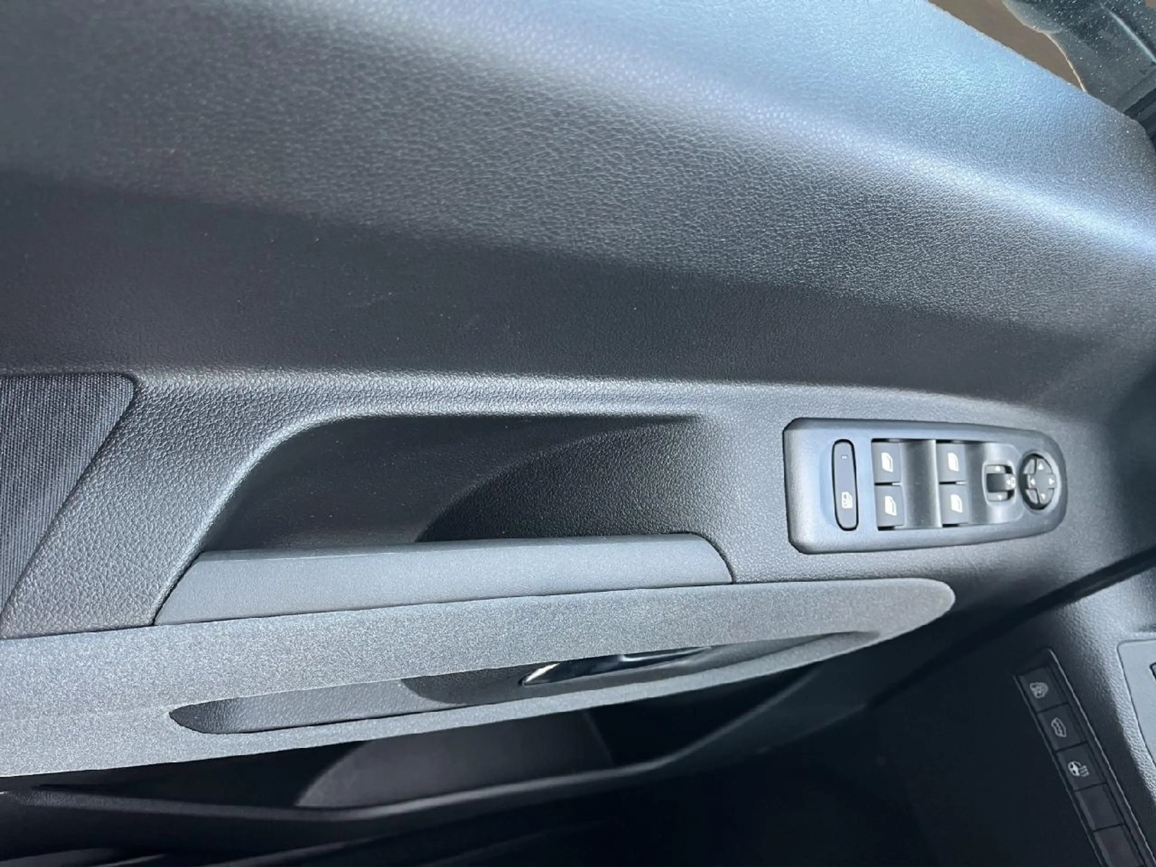 Peugeot Rifter Allure L1 — photo 12