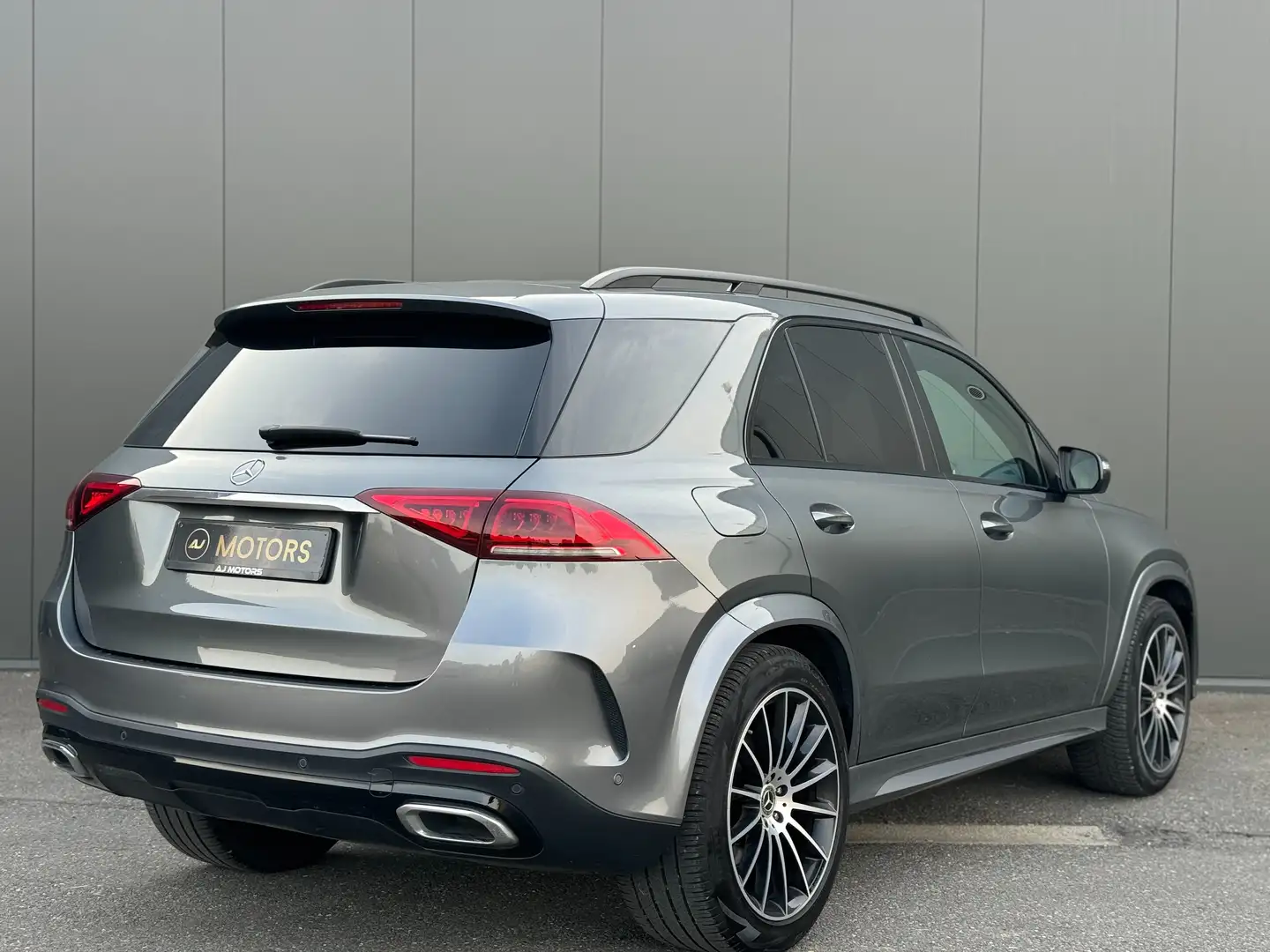 Mercedes-Benz GLE 300 d 4-Matic 245cv - Pack AMG - Multibeam - 360 Gris - 2