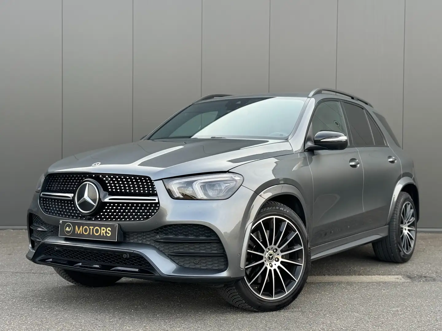 Mercedes-Benz GLE 300 d 4-Matic 245cv - Pack AMG - Multibeam - 360 Gris - 1