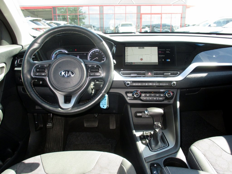 Kia Niro 1,6 HEV silber — photo 5