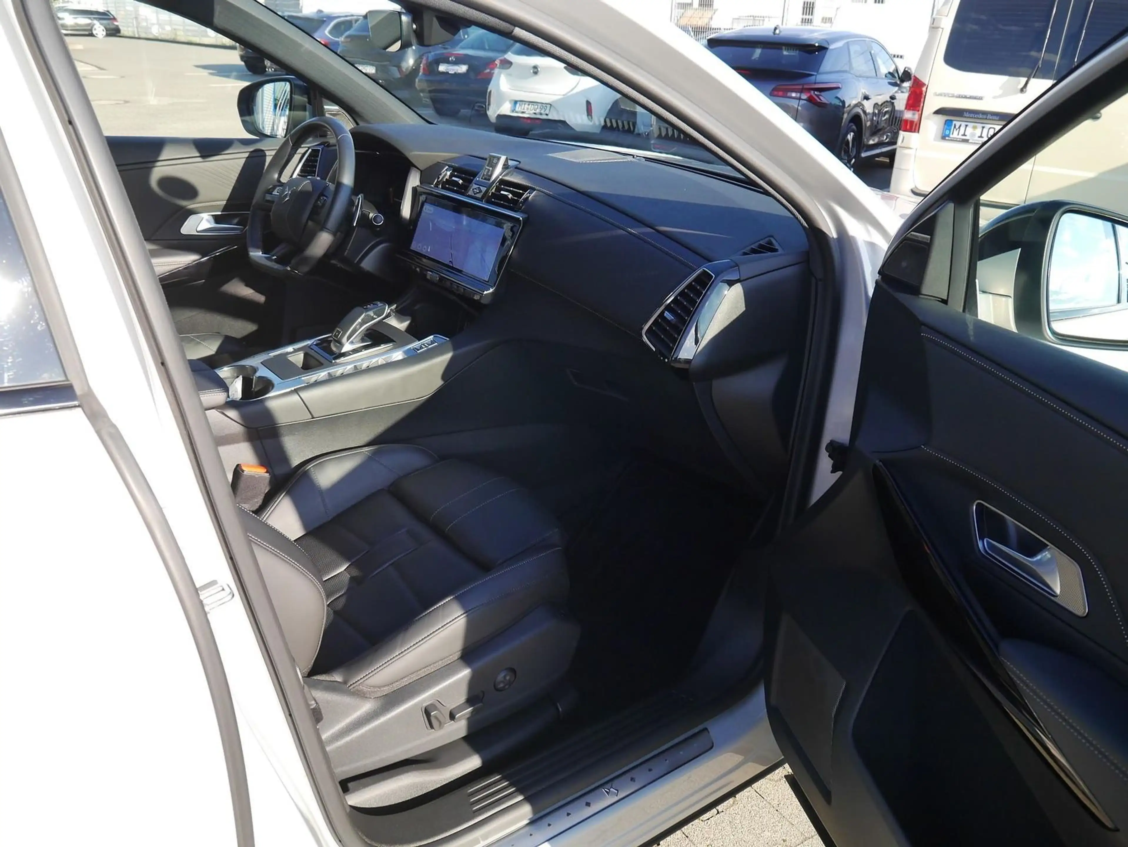 DS Automobiles DS 7 Crossback 7 Blue HDI 130 "OPERA" Navi/Leder/PANO/AHK — photo 14